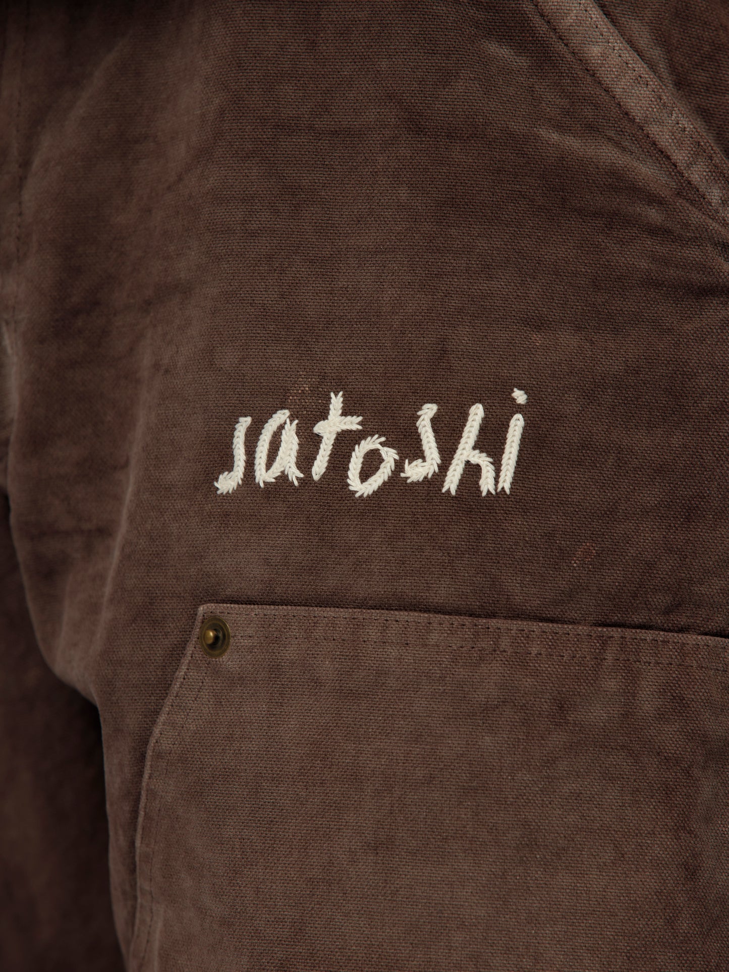 FRAYED CARPENTER PANT
(Brown)
