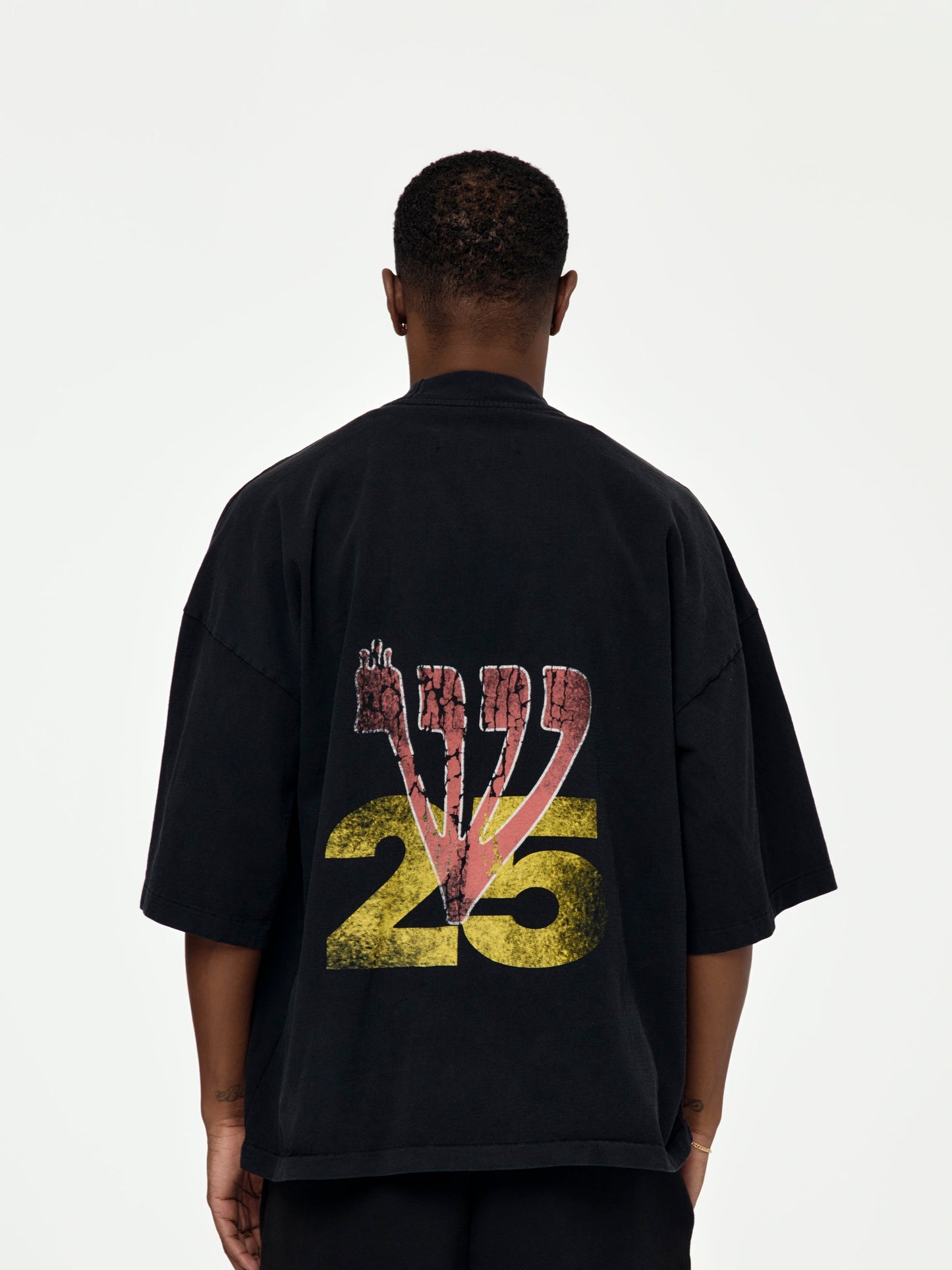 Inner Chamer Tee (Jet Black)