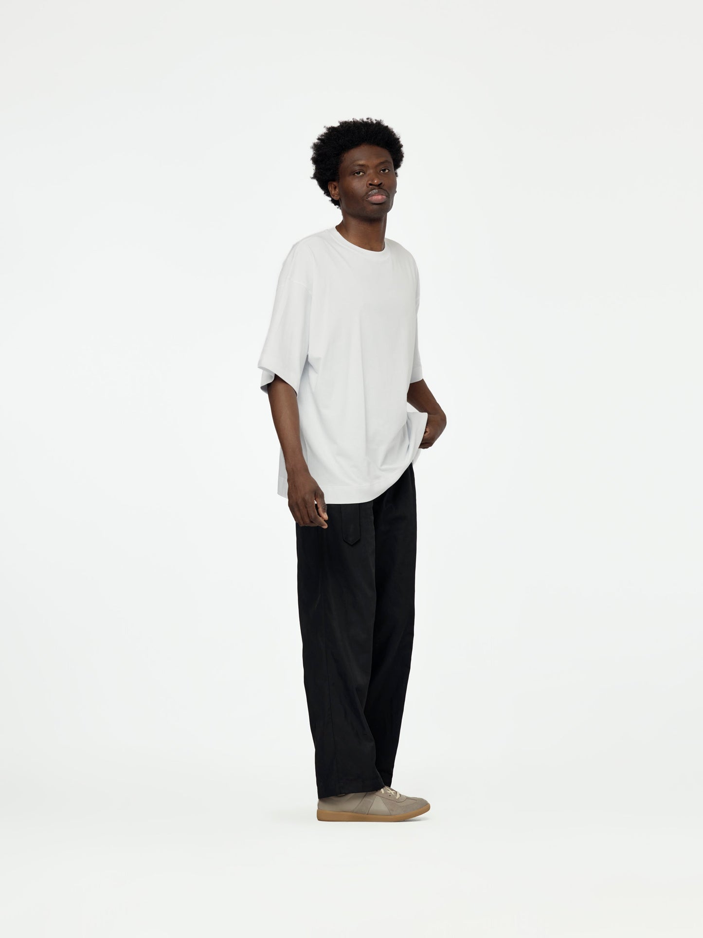 Hen S/S T-Shirt (White)