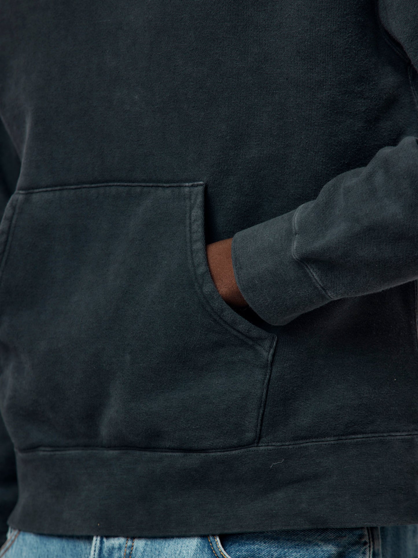 JUMBO SB HOODIE P.O. DMGD (Black)