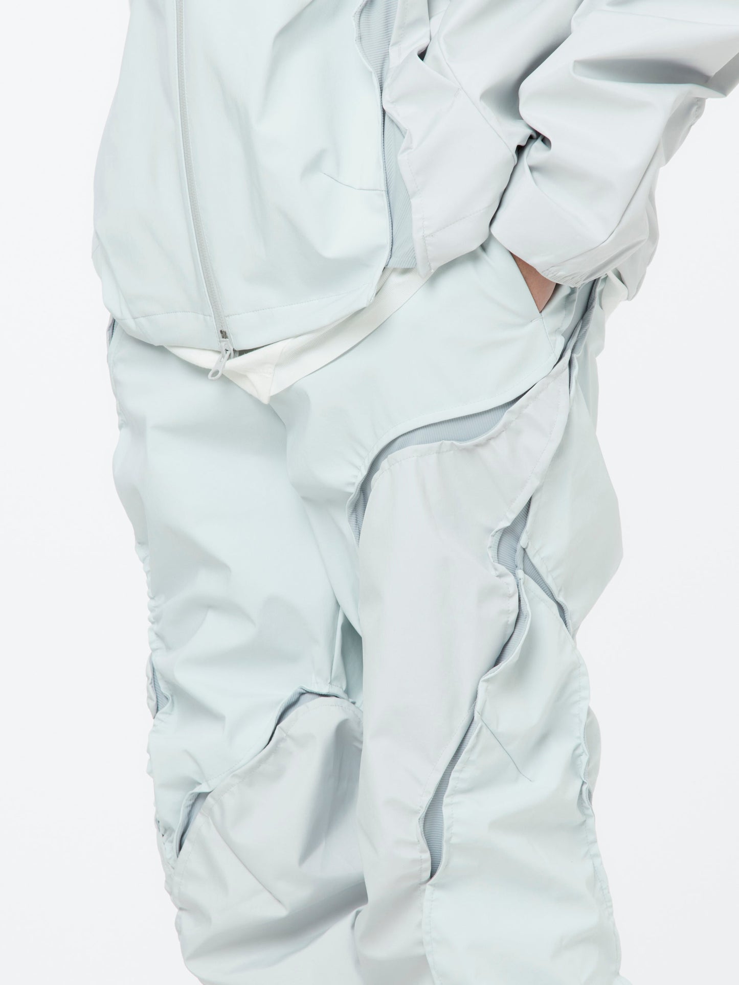 6.0 Technical Pants Left (Ice)