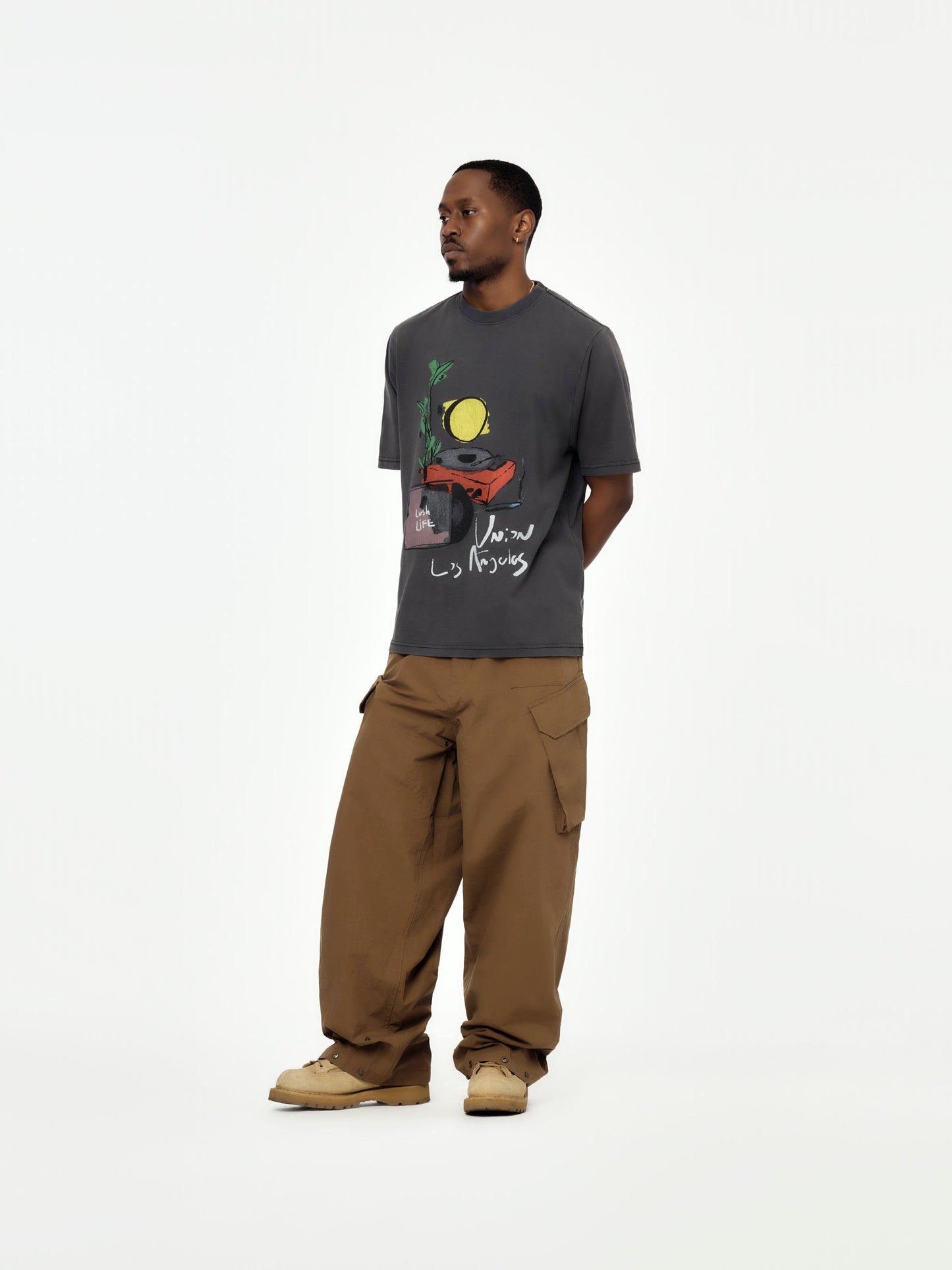 Chillin' Tee (Vintage Black)