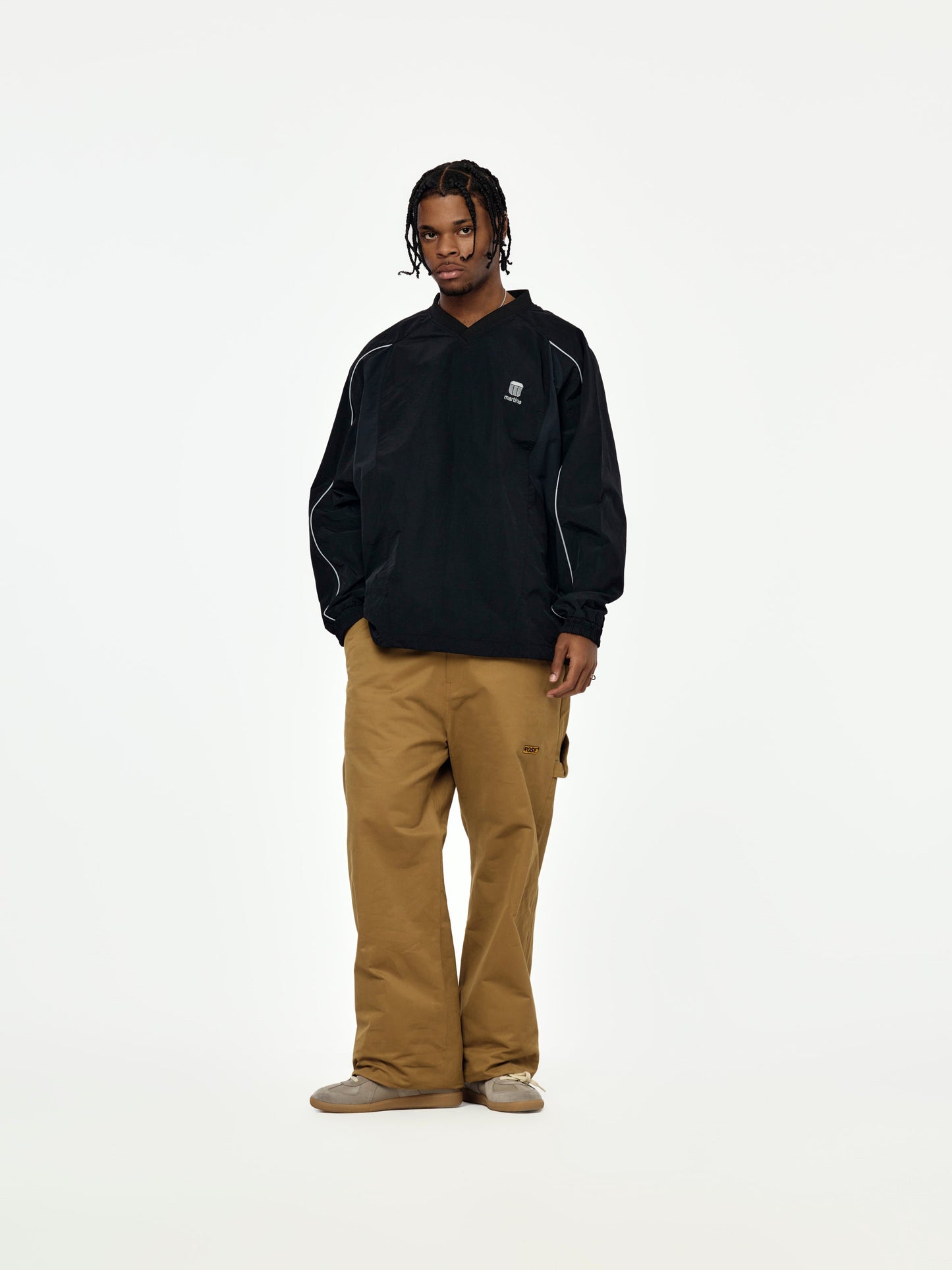 Sports Pullover (Black)