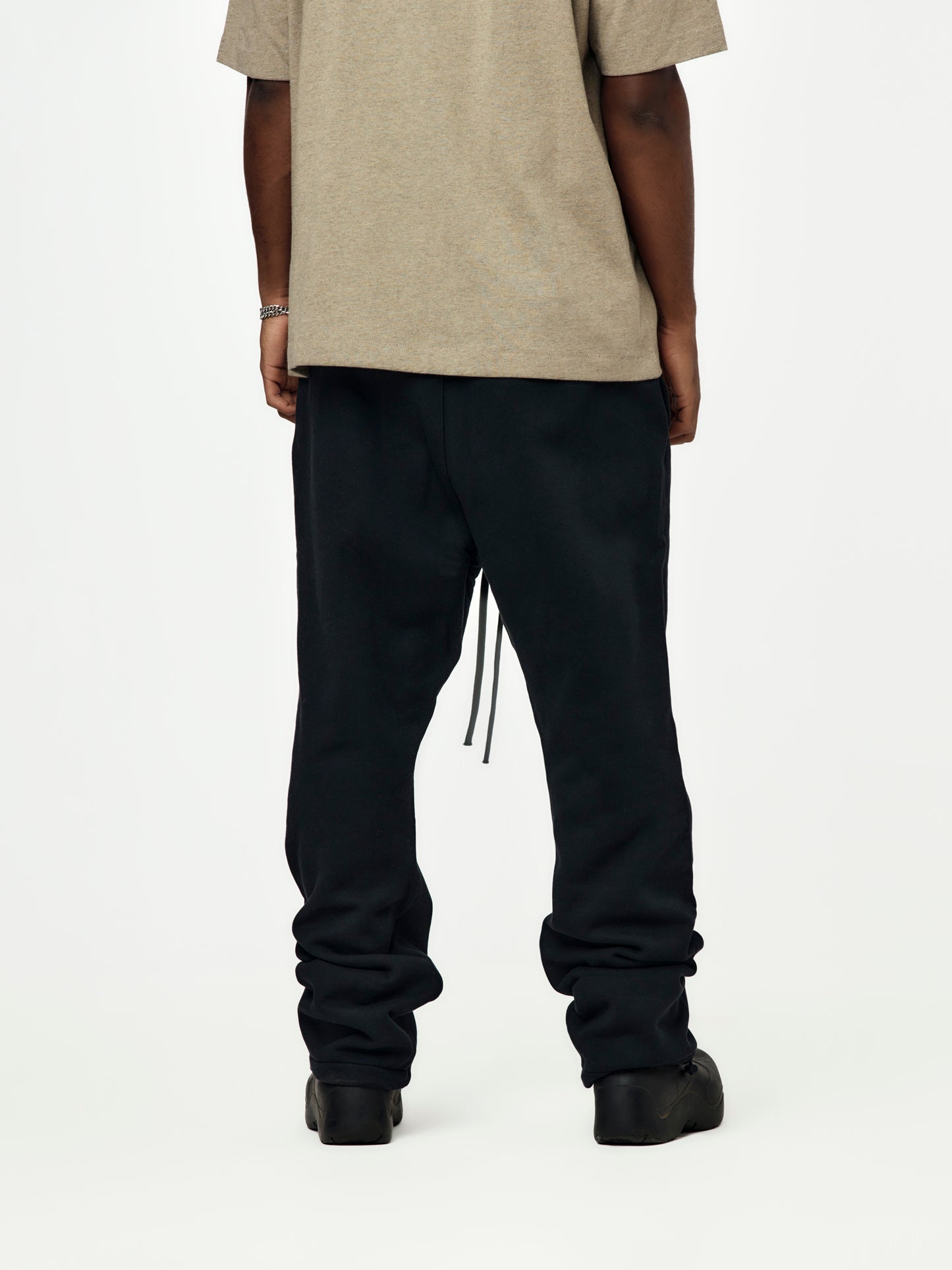 Relaxed Fleece Sweatpant (Jet Black)