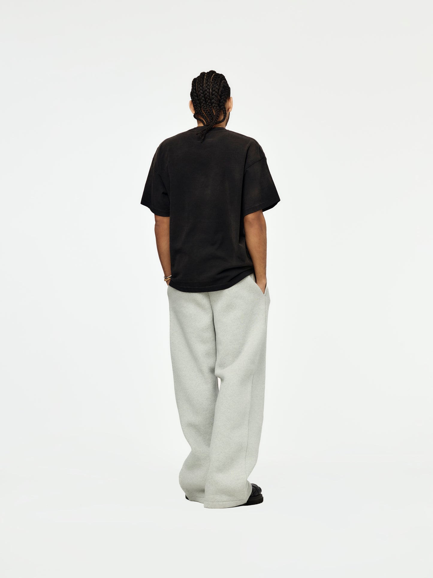 Wide Leg Sweatpant