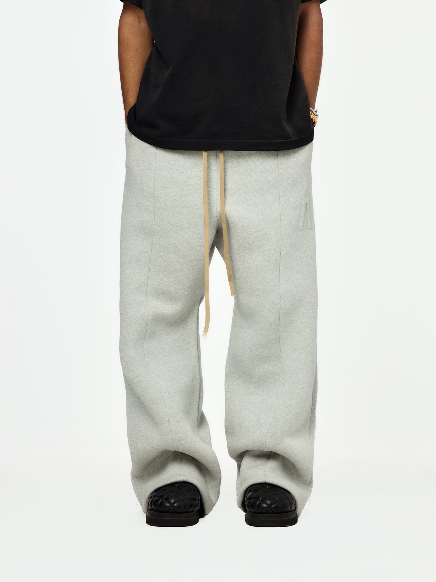 Wide Leg Sweatpant