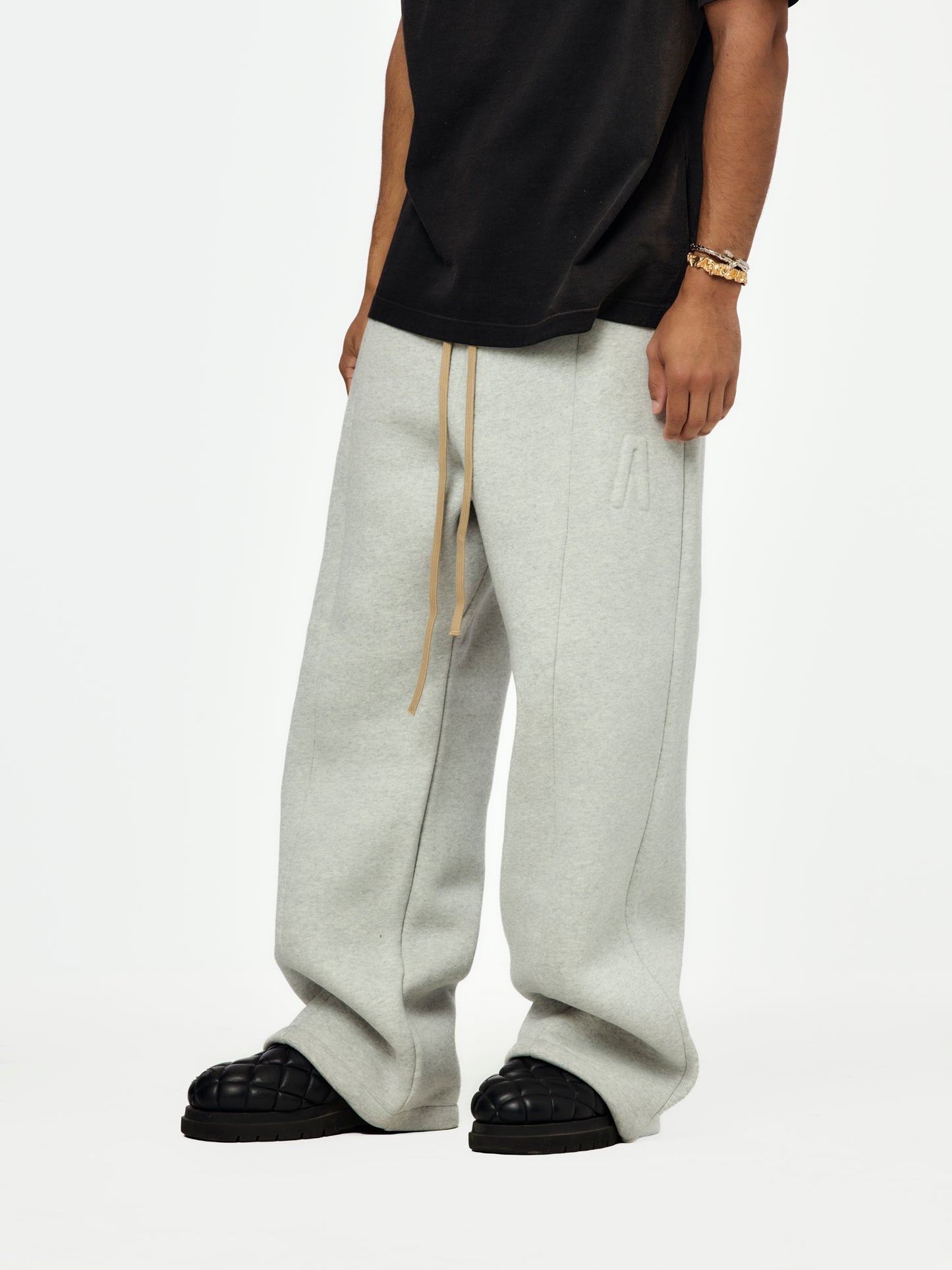 Wide Leg Sweatpant