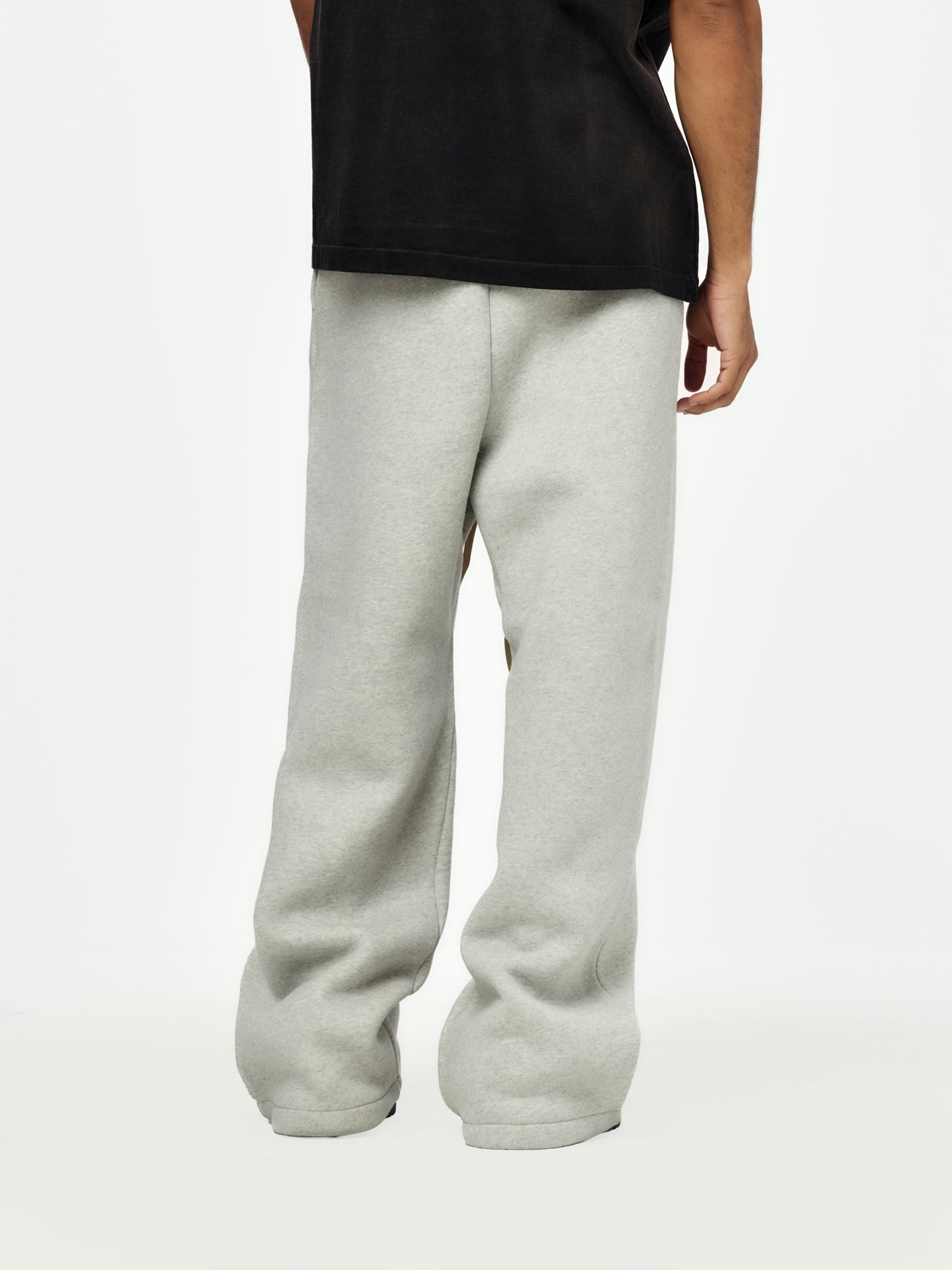 Wide Leg Sweatpant