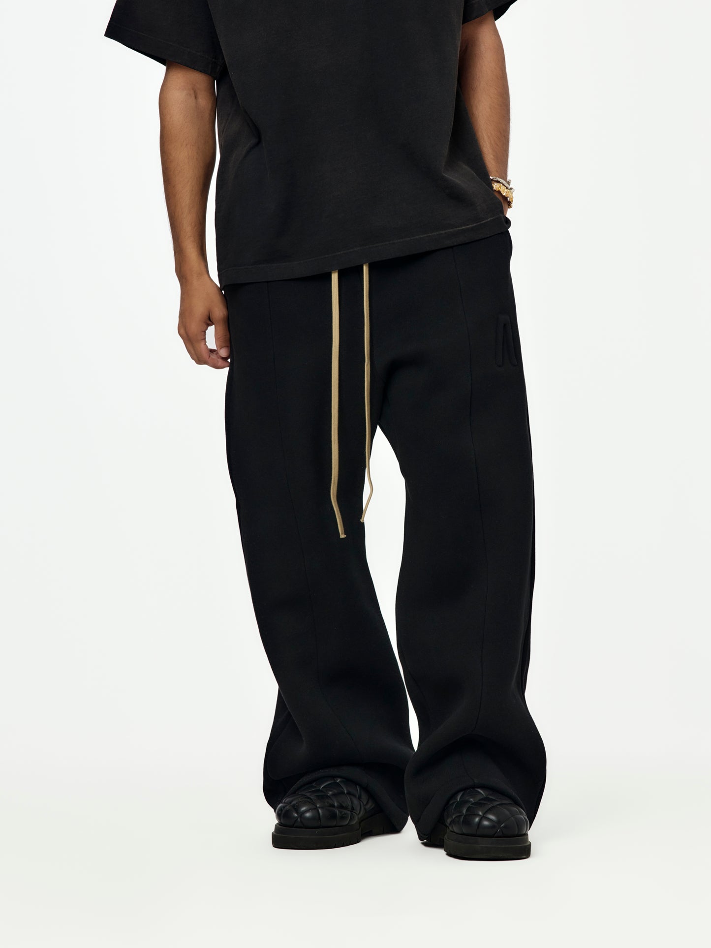 Wide Leg Sweatpant