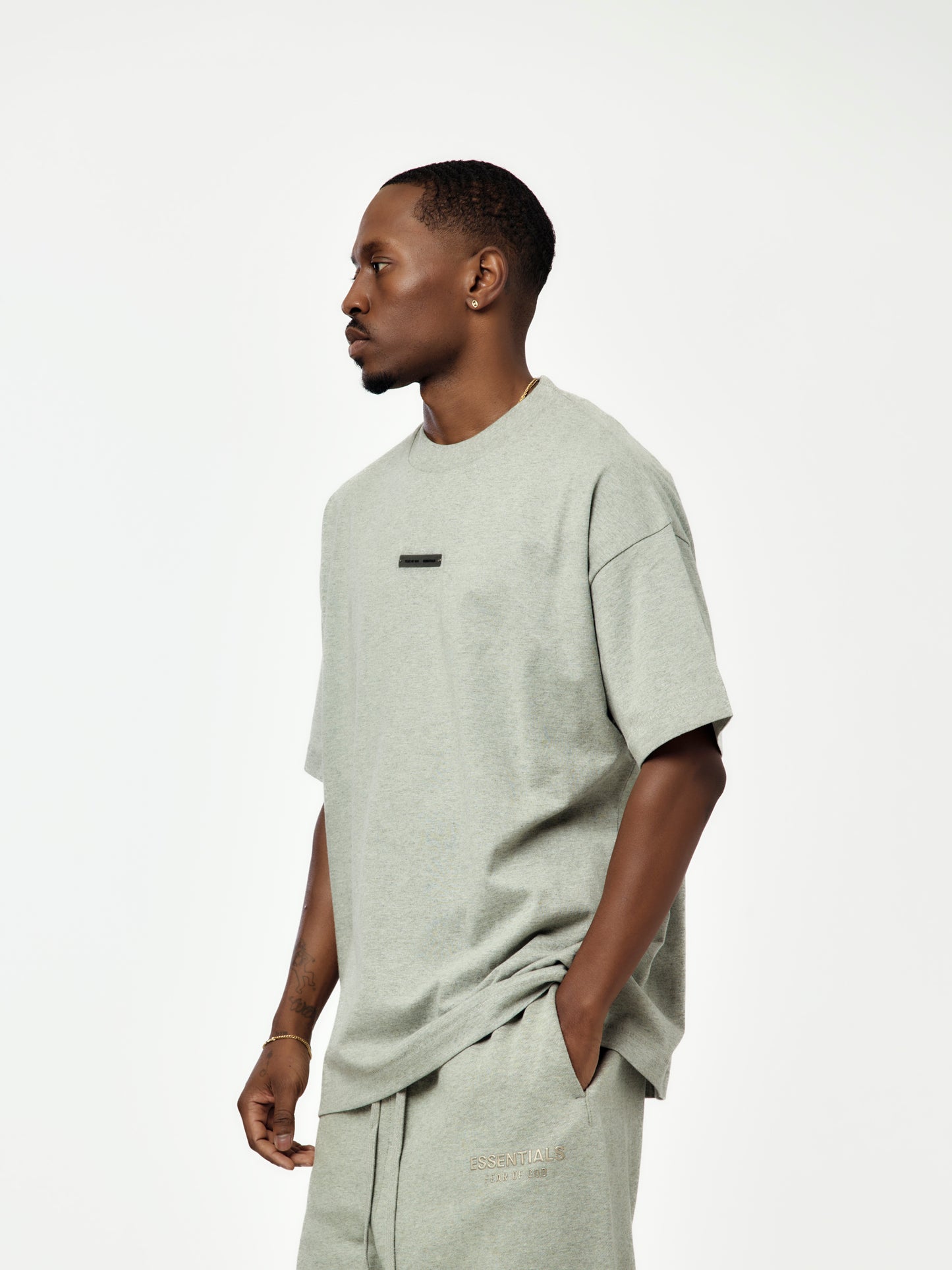 Classic Fit T-Shirt (Concrete)