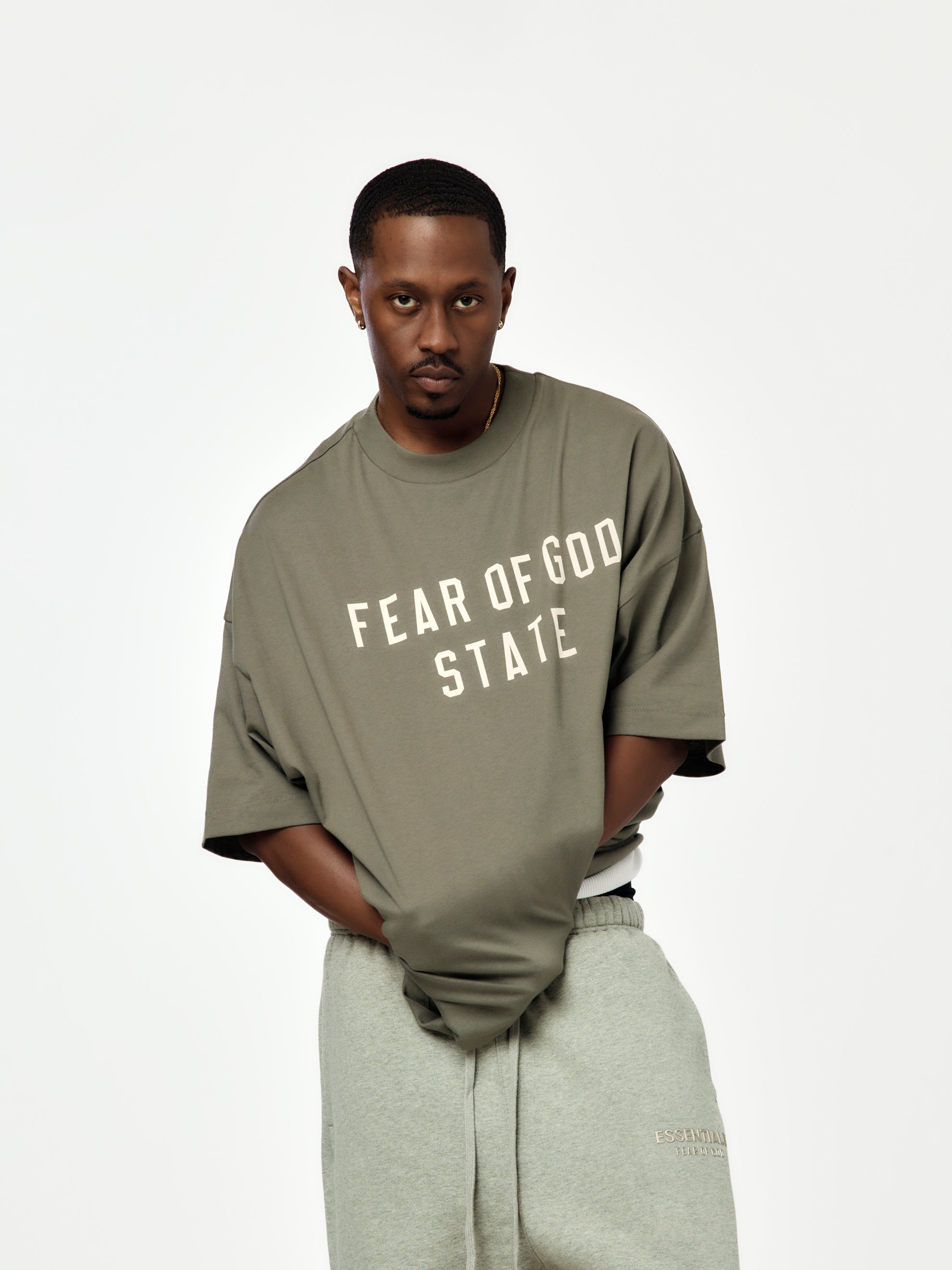 081325_ESSENTIALS_KAP0644.jpg?