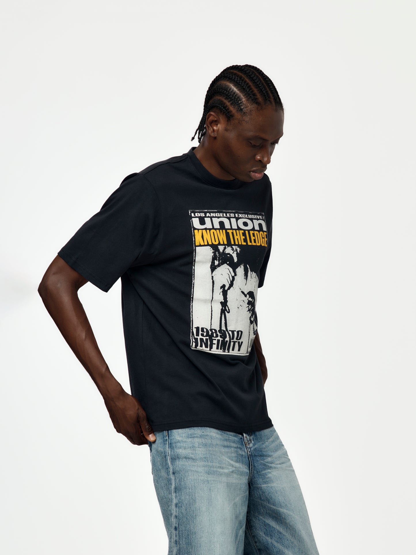 Mag Tee (Black)