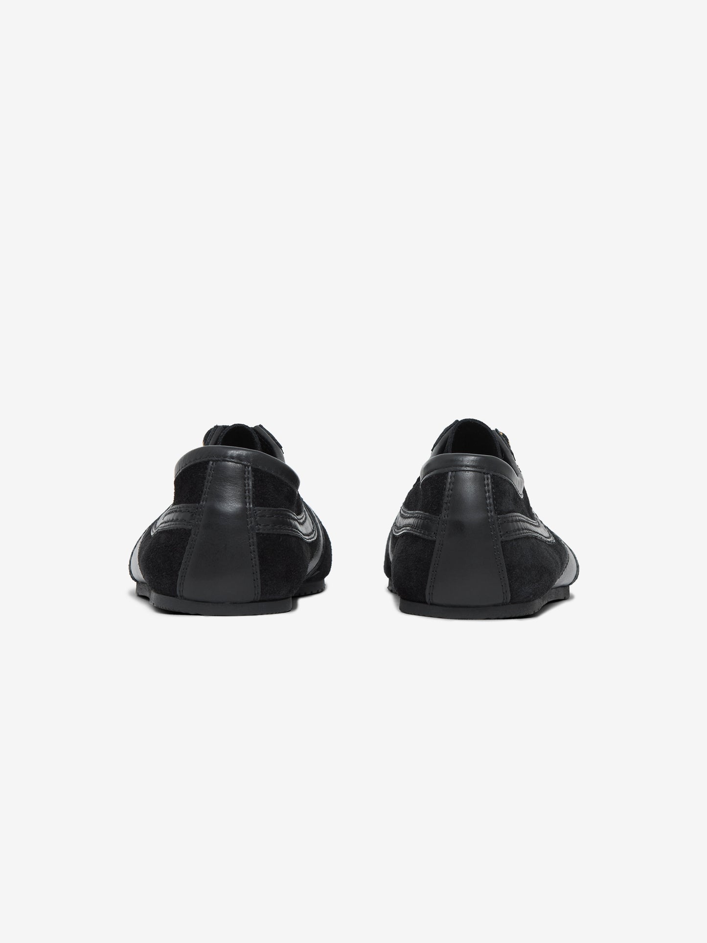 Calf Leather Sneakers (Black)