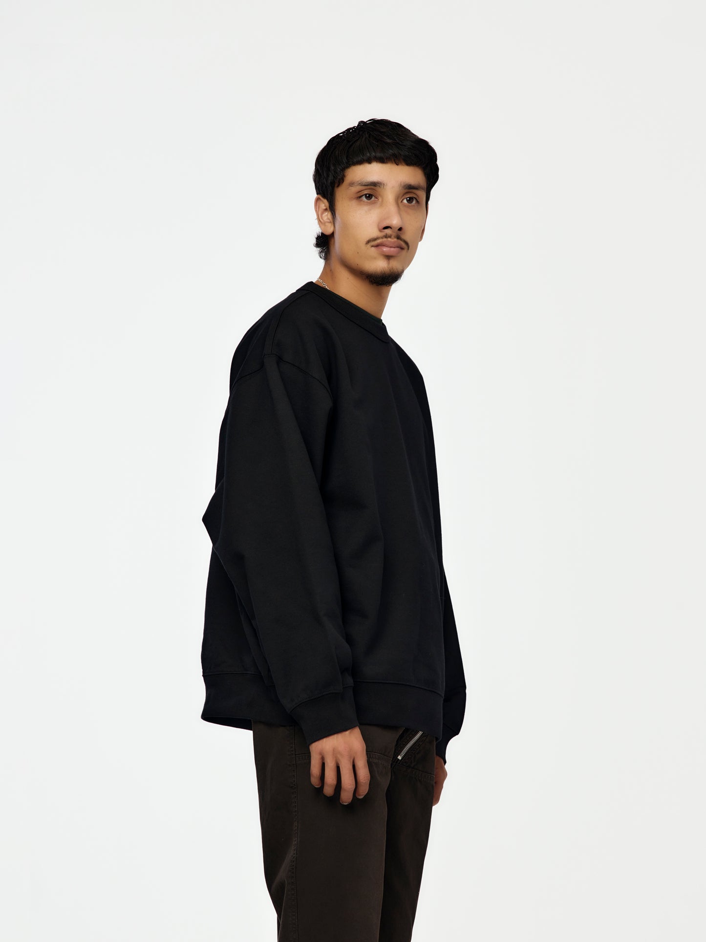 Hax 2611 M.K. Sweater (Black)