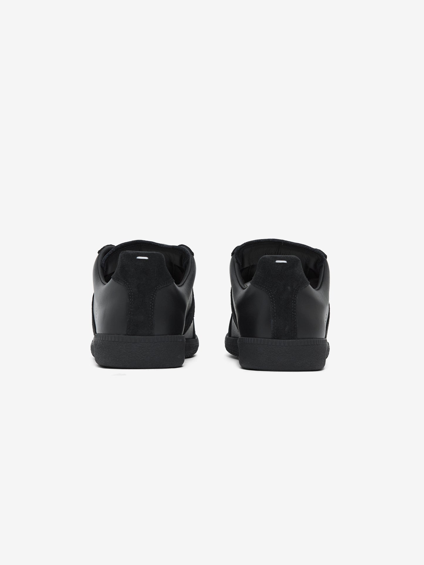 Replica (Triple Black)