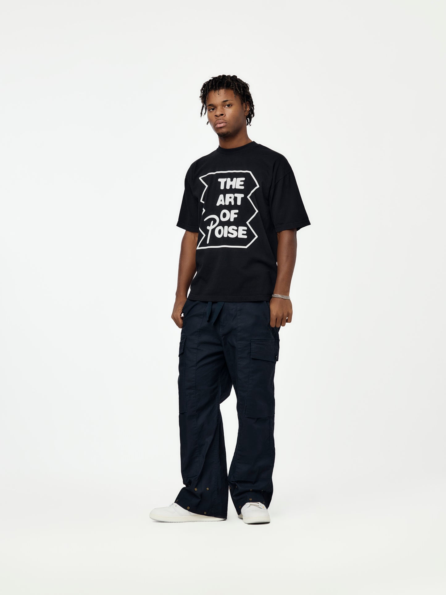 PATTA POISE TEE (BLACK)