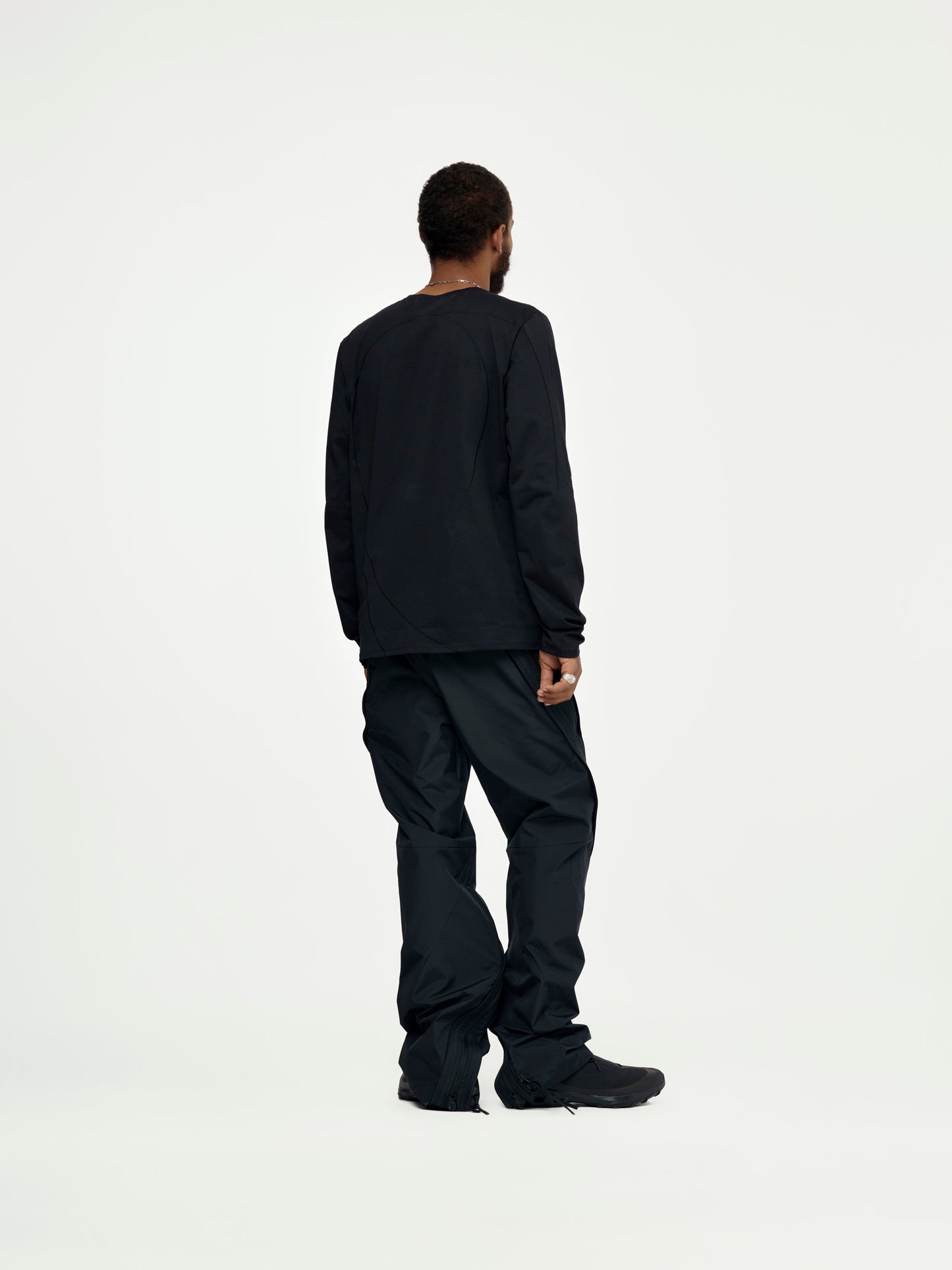 7.0 LONG SLEEVE CENTER (BLACK)