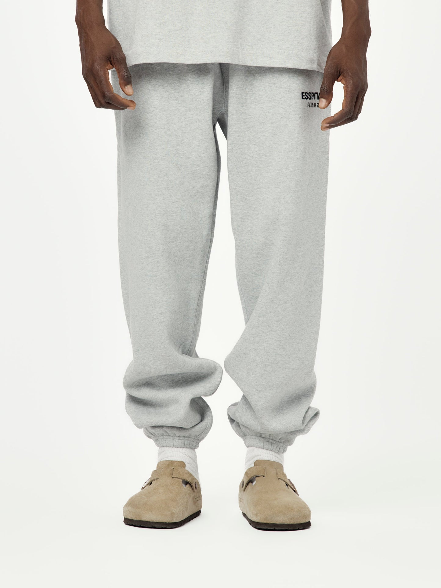Fleece Essential Sweatpant (Light Heather Grey)