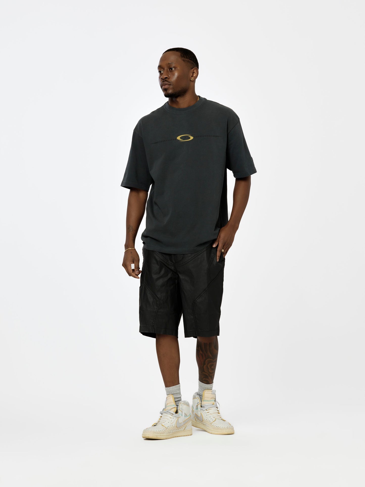M J TS LOGO TEE (Dk Smoke Grey)