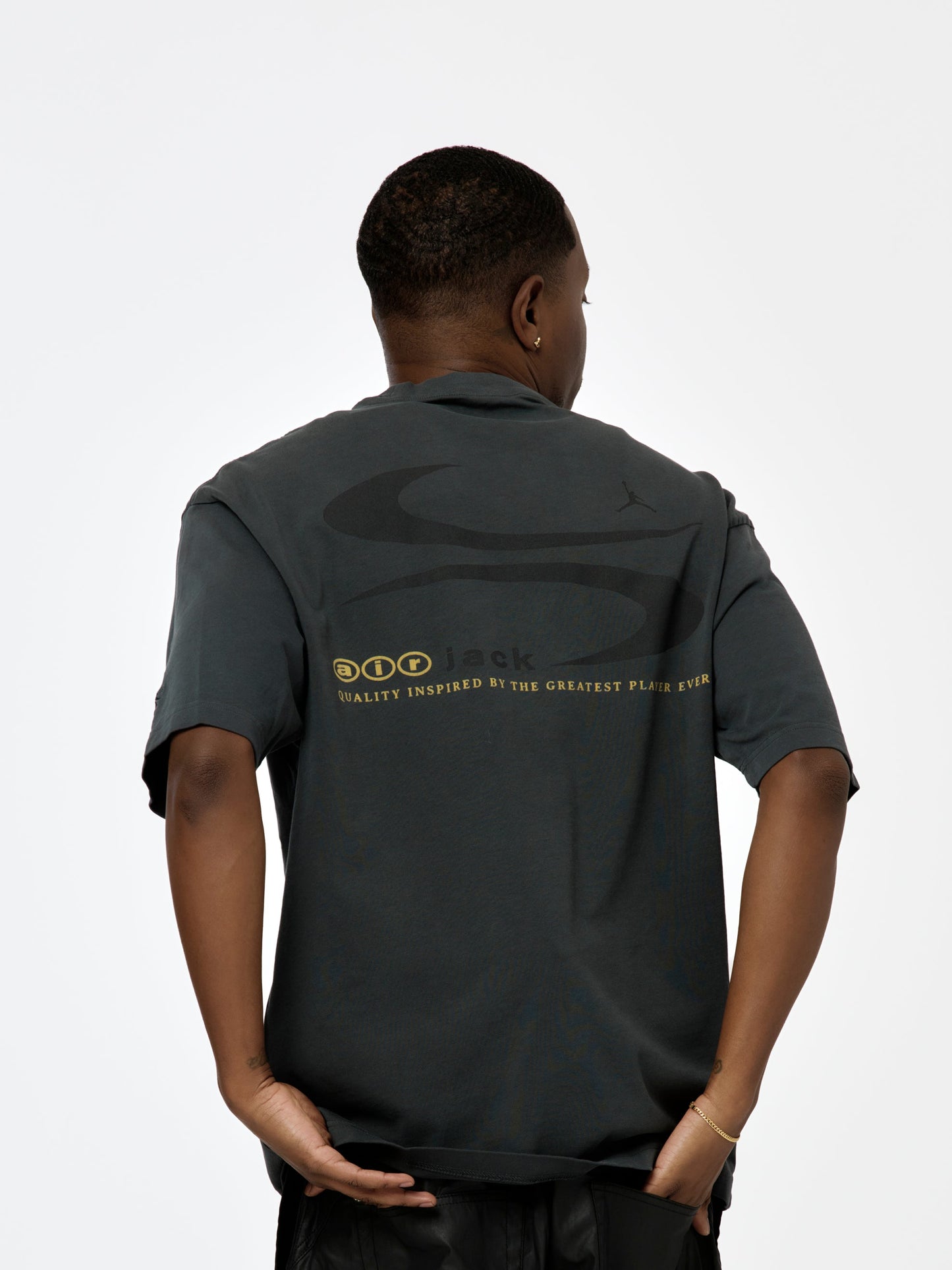 M J TS LOGO TEE (Dk Smoke Grey)