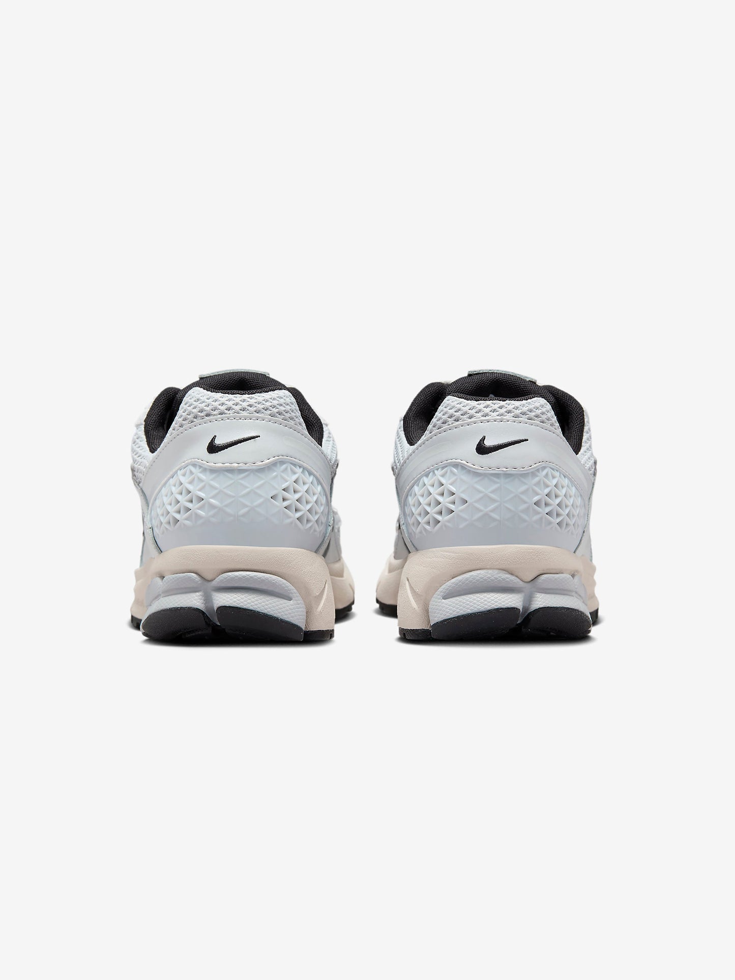 Women's Nike Zoom Vomero 5 (Pure Platinum/Chrome/Lt.Orewood Brwn)