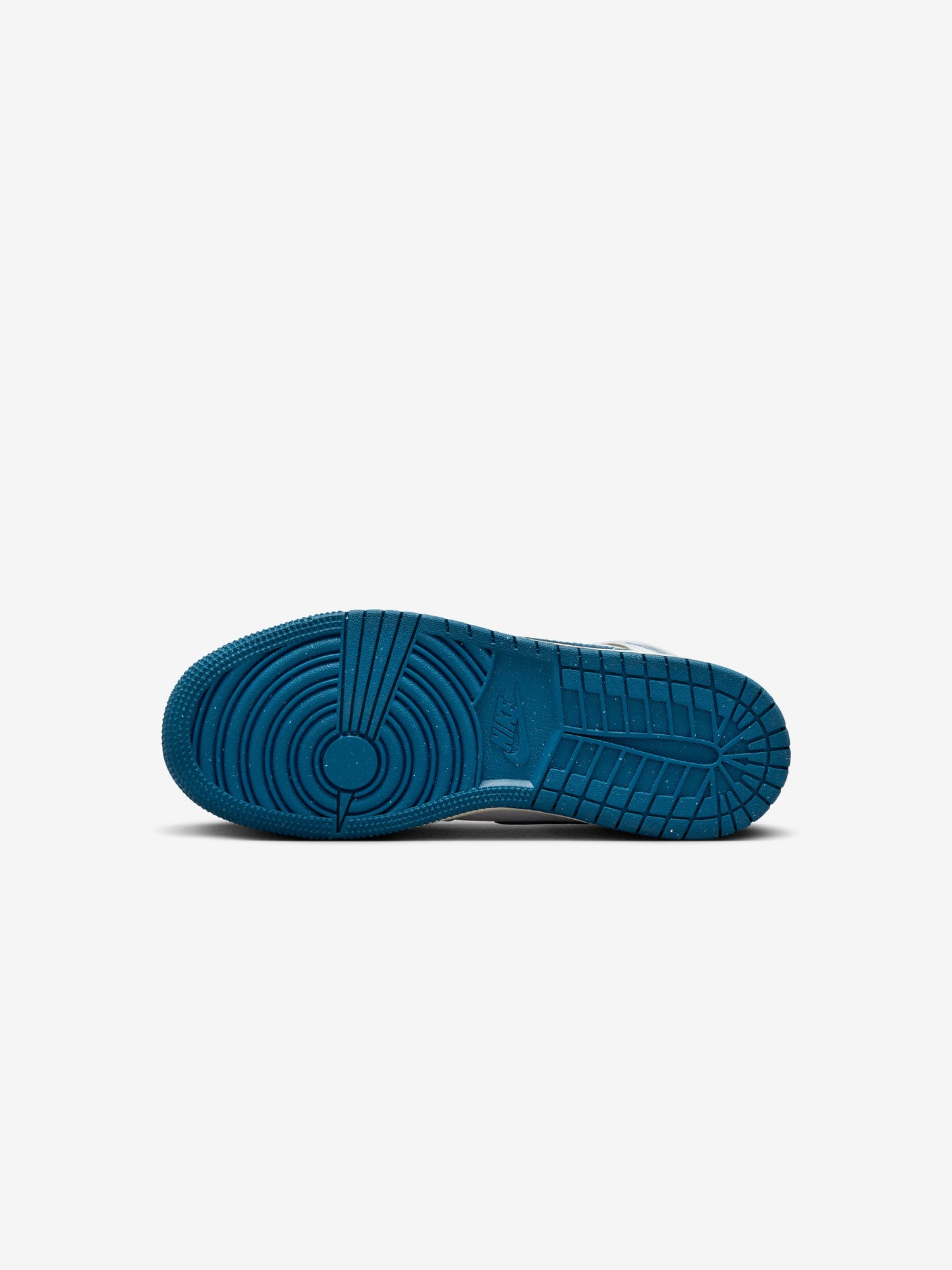 AIR JORDAN 1 MID SE (GS) (WHITE/INDUSTRIAL BLUE-SAIL)