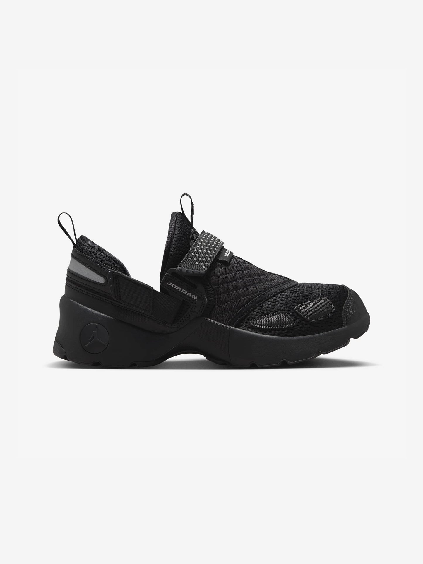 Women's Jordan Trunner LX "Triple Black"