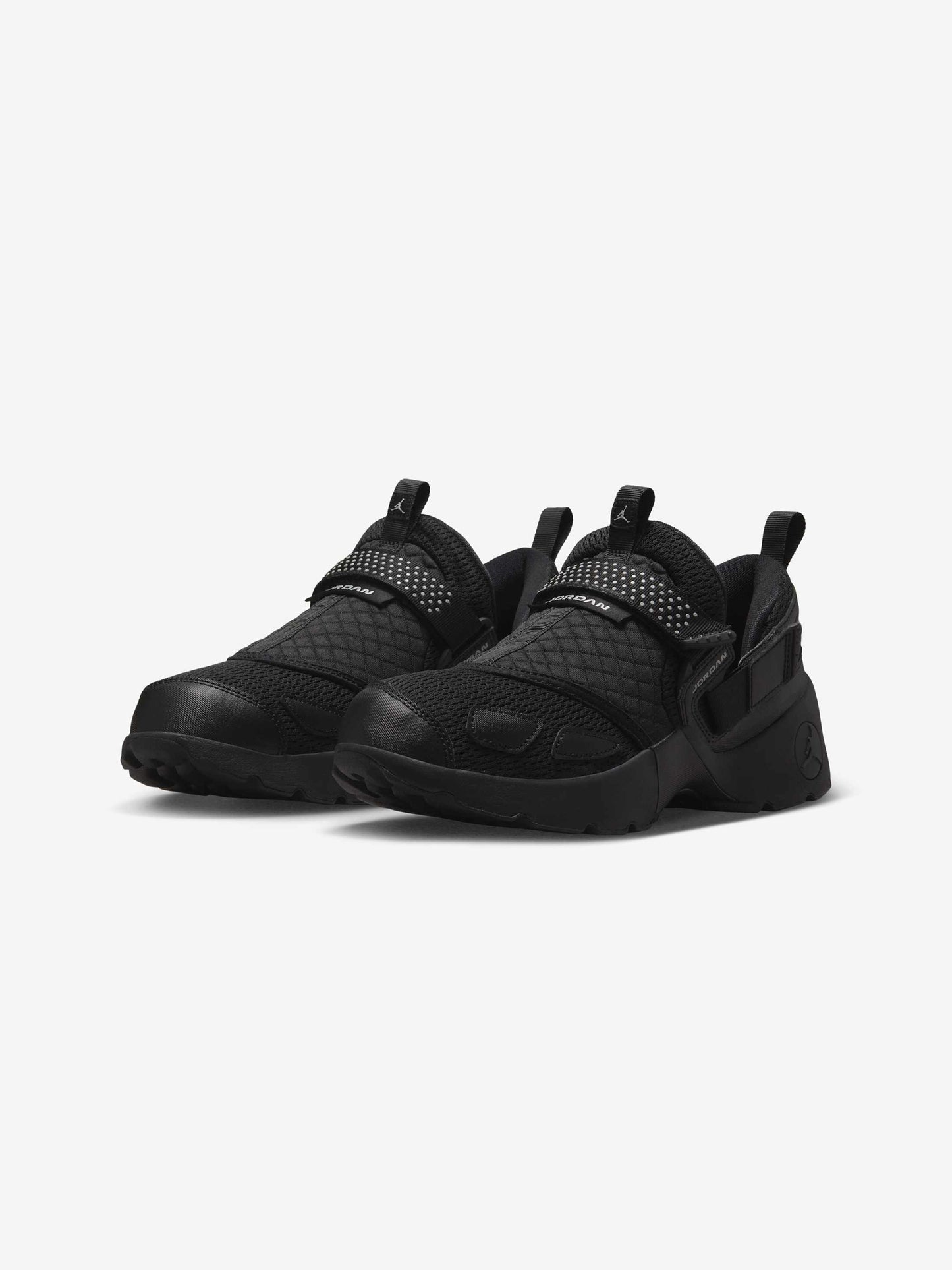 Women's Jordan Trunner LX "Triple Black"
