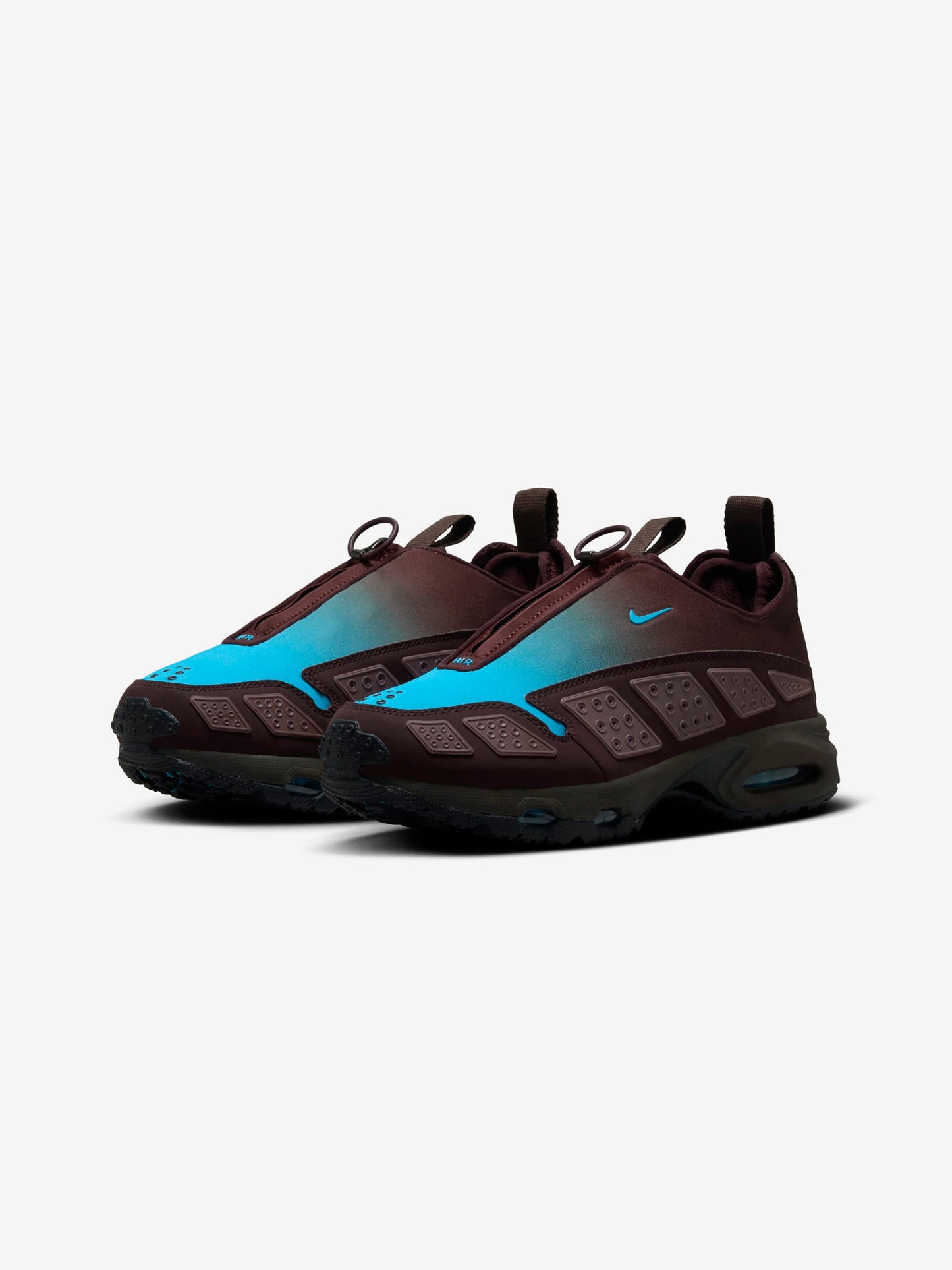Women's NIKE AIR MAX SNDR (BURGUNDY CRUSH/BALTIC BLUE-BAROQUE BROWN)