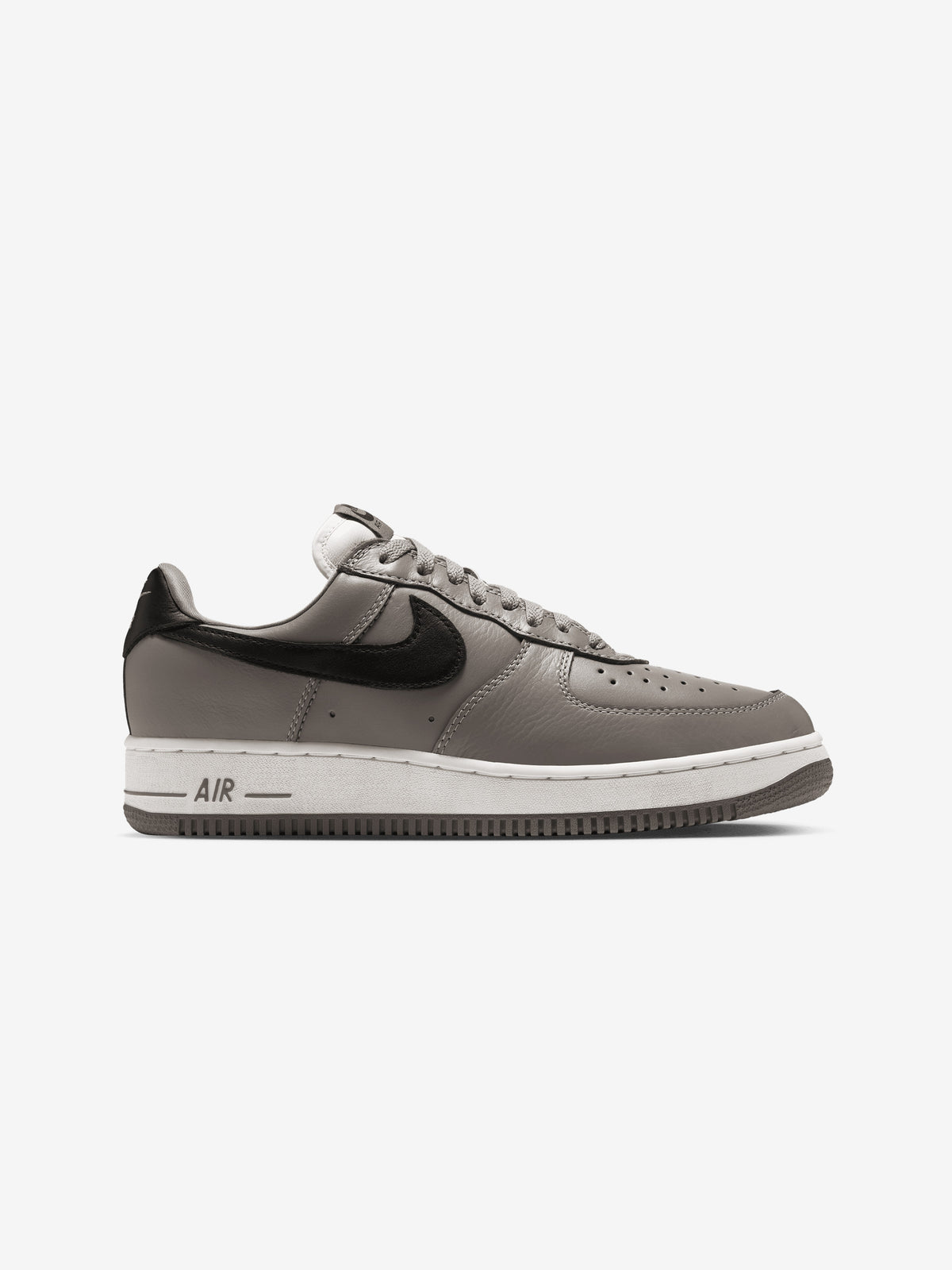 Nike Air Force 1 '01 (Light Army/Black-Sail)