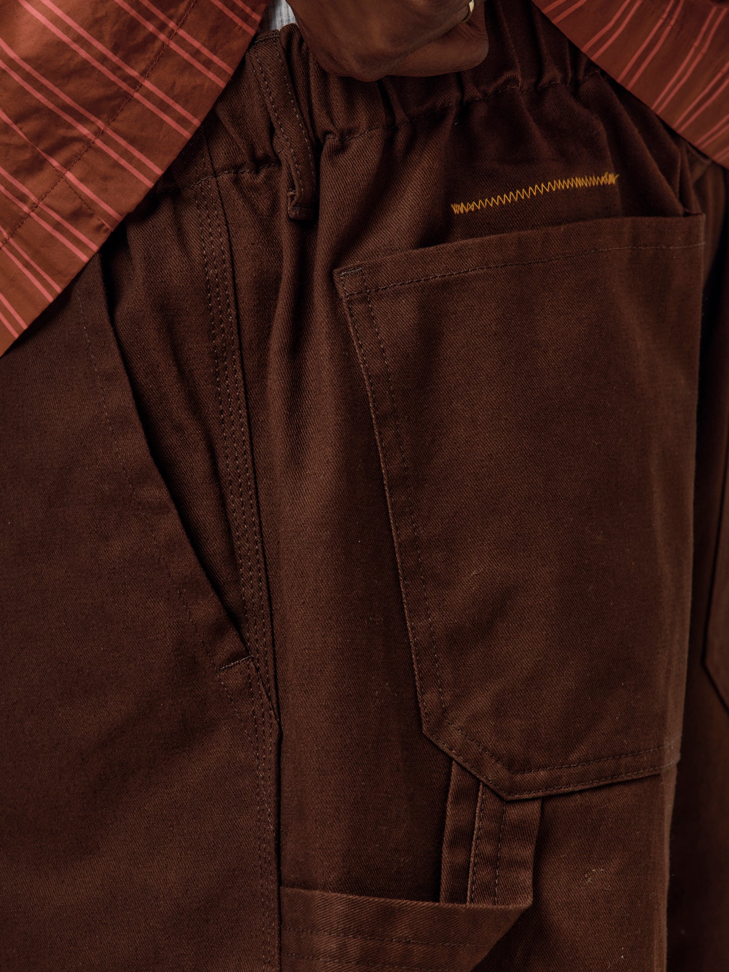 MONTCLAIR SHORT (DARK BROWN)