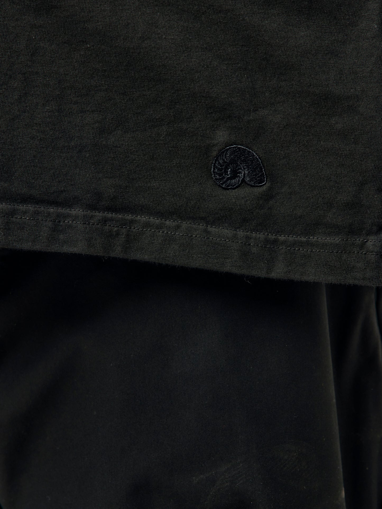 Classic T-shirt (Black)