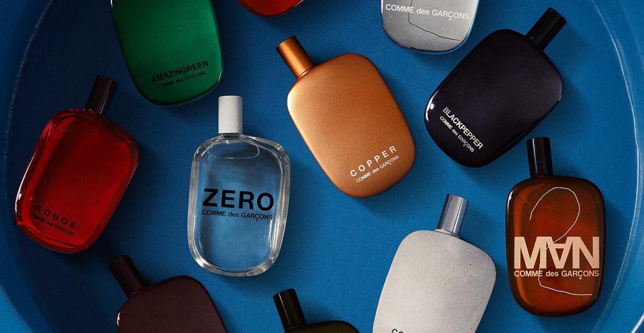 Comme des Garçons Parfums 1994-2025: Kinh thánh mở ra khởi nguyên nước hoa "không truyền thống"? Hinh anh 2: Comme des Garcons Parfums 1994-2025: Kinh thanh mo ra khoi nguyen nuoc hoa "khong truyen thong"?