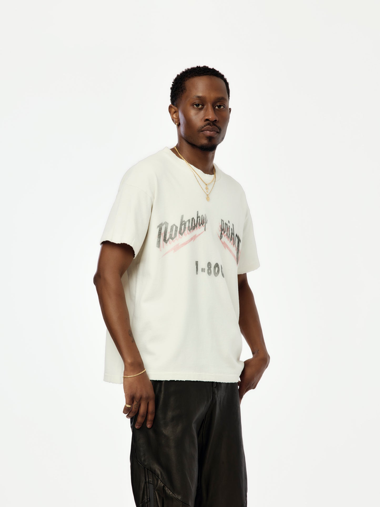 1-800-MILLIE TEE