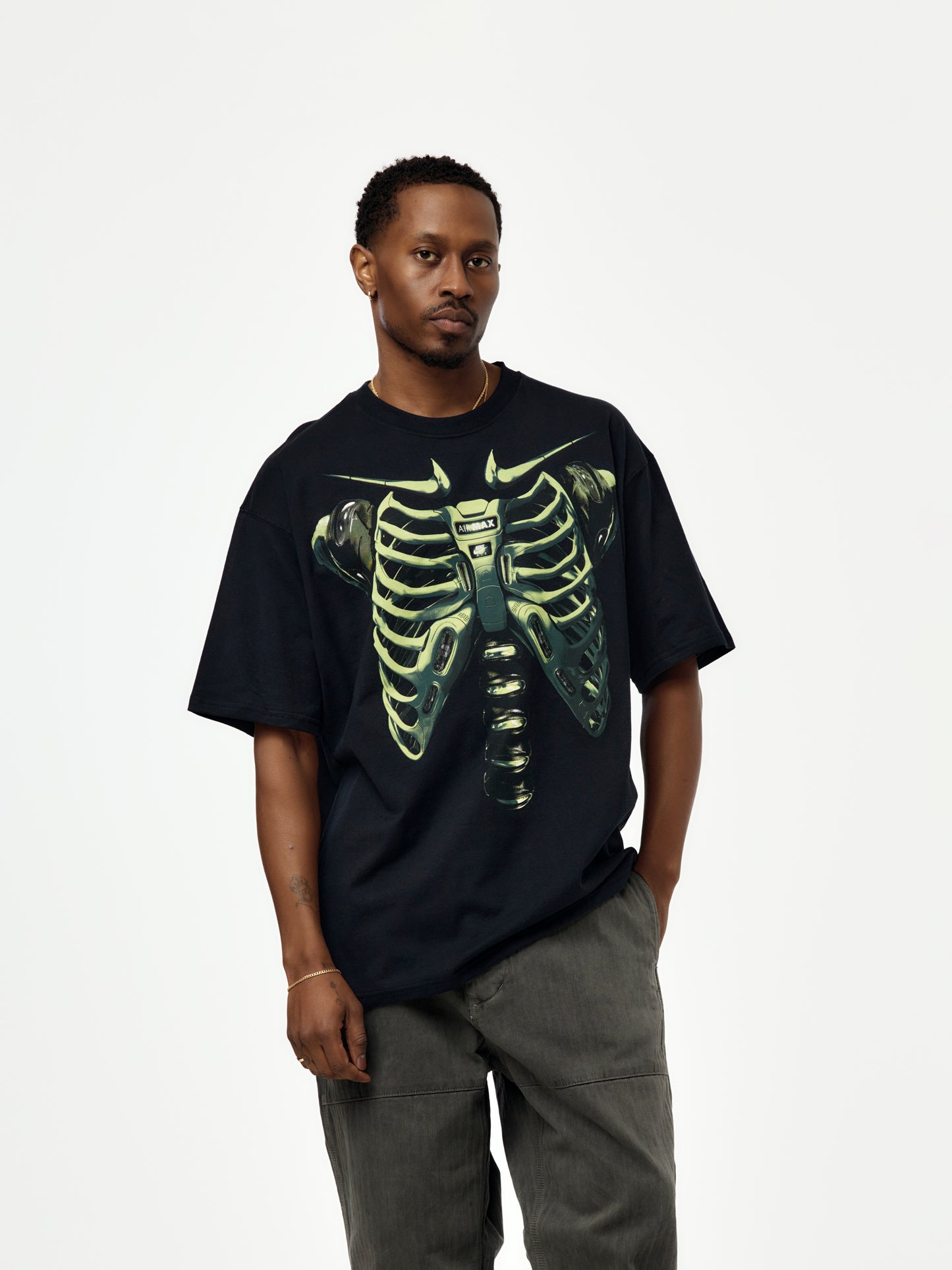 Nike Men's Max 90 T-Shirt (BLACK/VOLT)