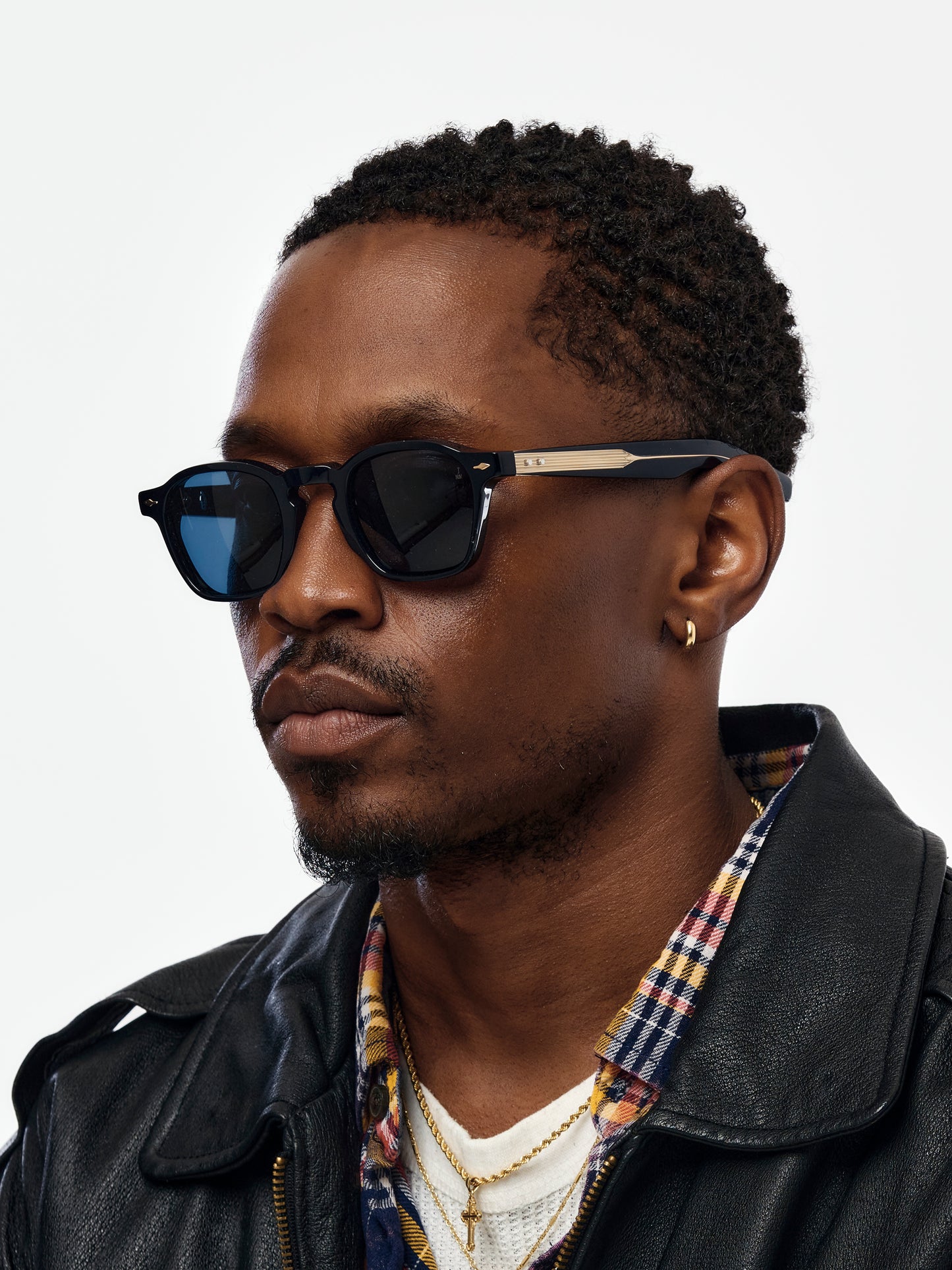 ZEPHIRIN-47 (LACQUER CR39, LIGHT GOLD, LUNA PINK)