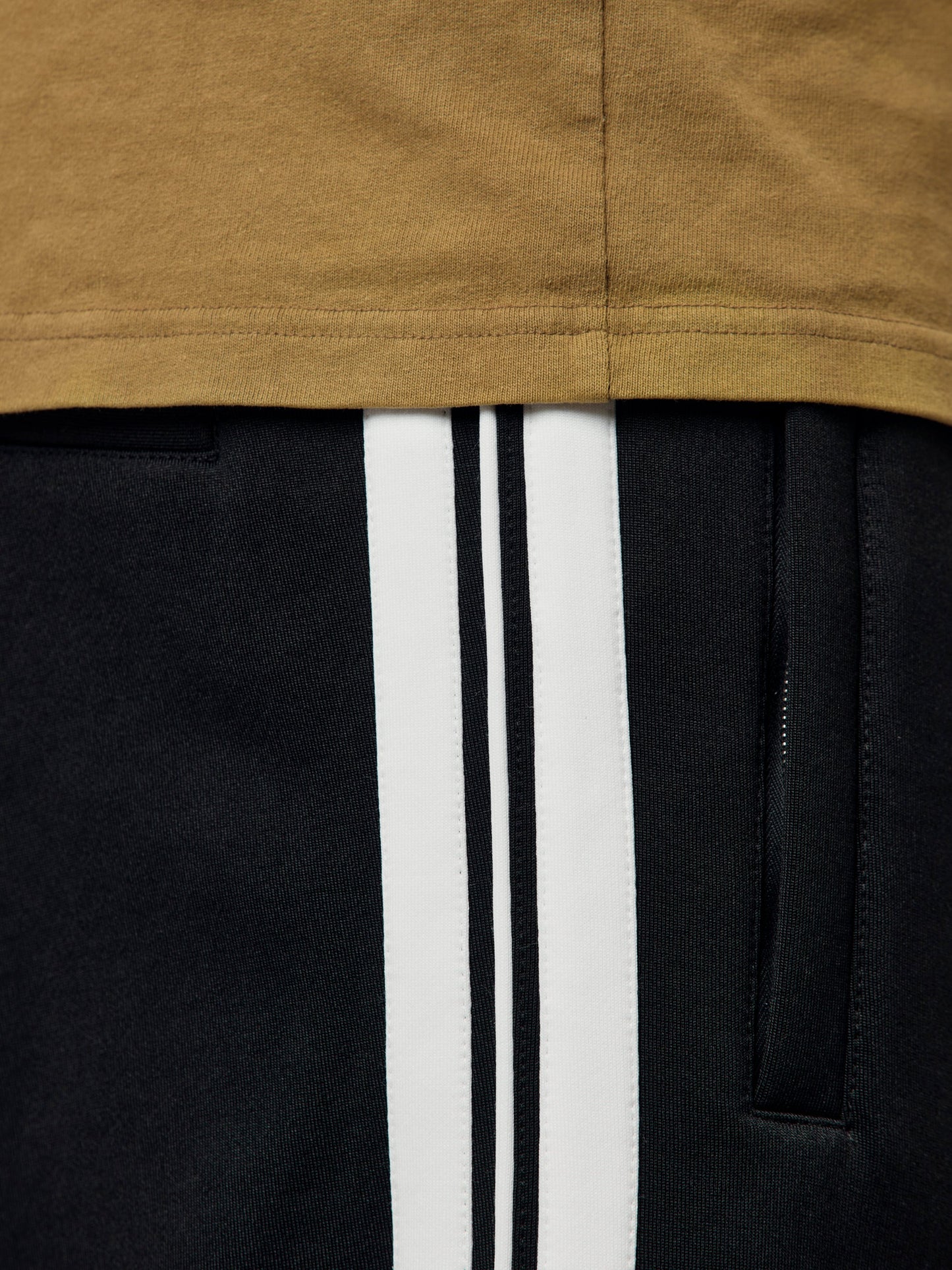 Recycled Nylon Blend Trackpants (Black)