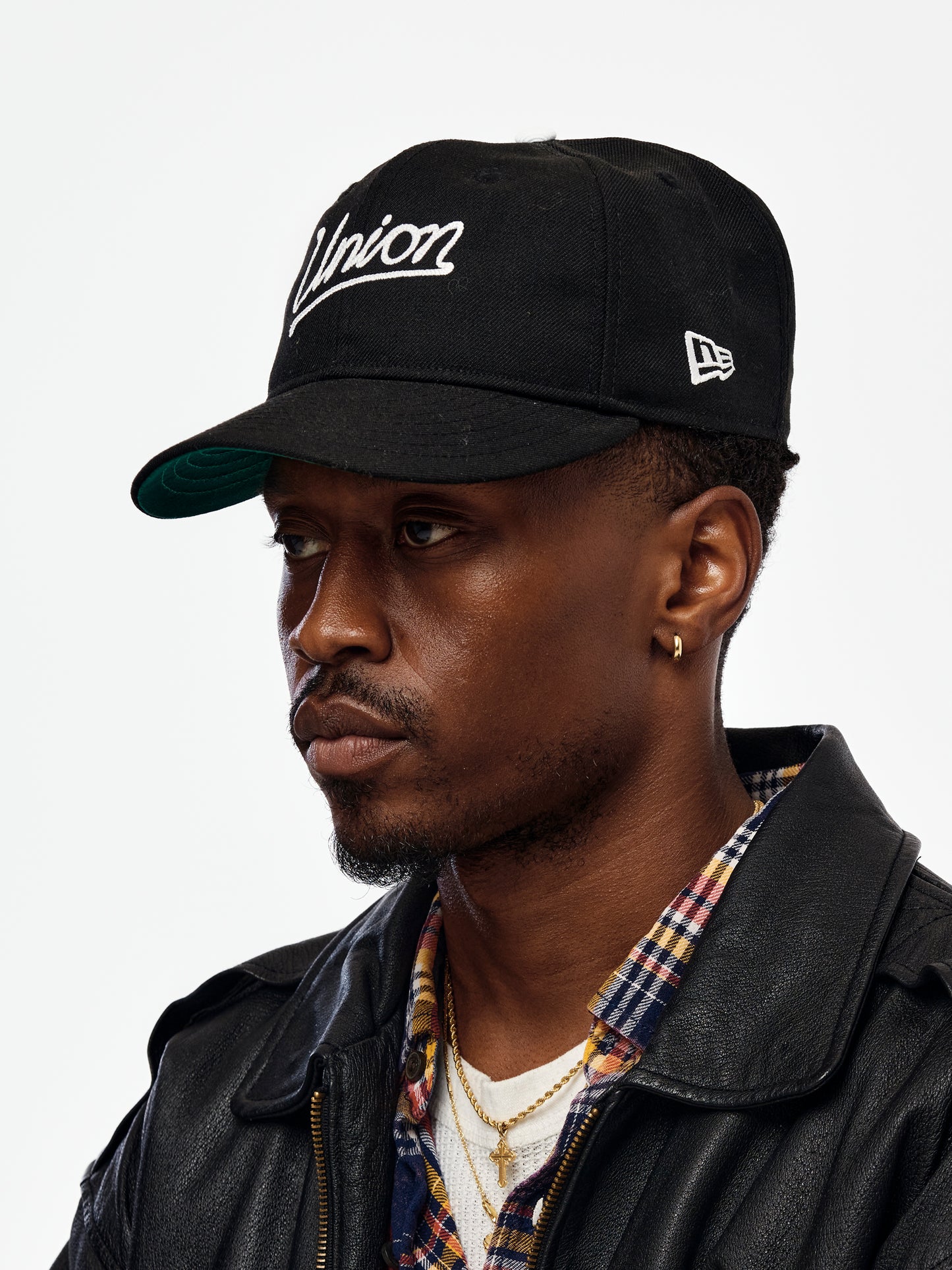 Tilted Cap (Black)