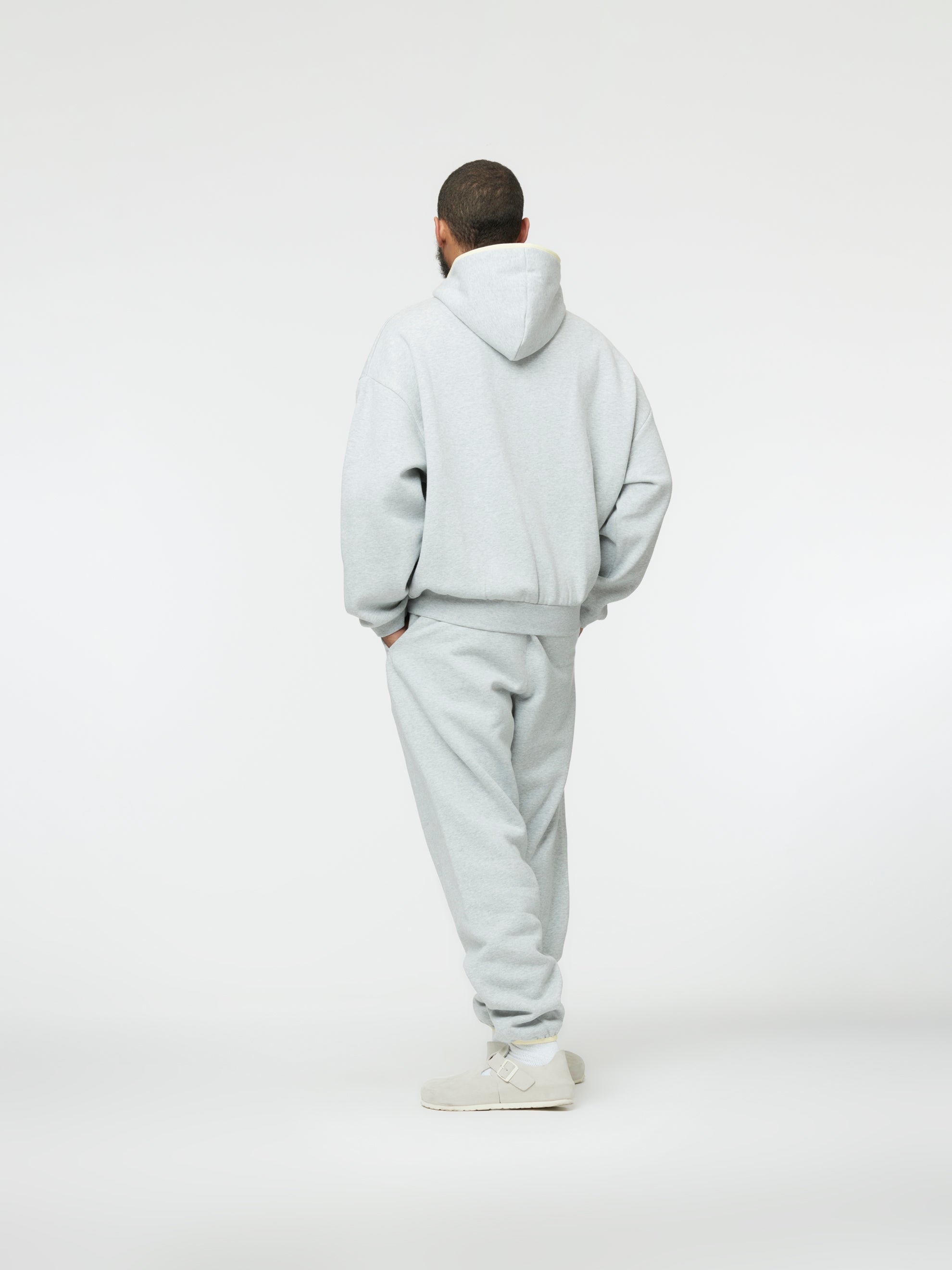 Essentials Sweatpants S24 (Light Heather Grey)