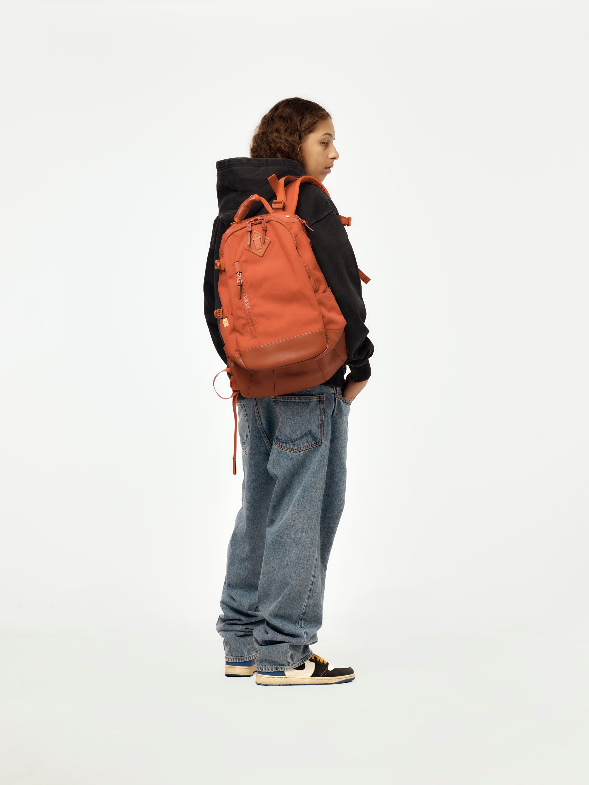 031926_VISVIM_MODEL002.jpg?v=