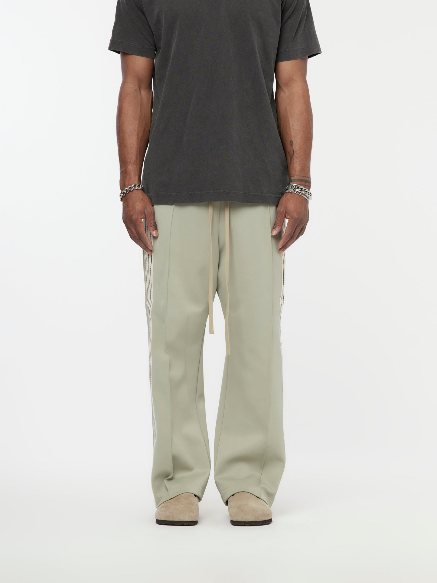 Pintuck and Stripe Relaxed Sweatpant (Paris Sky)