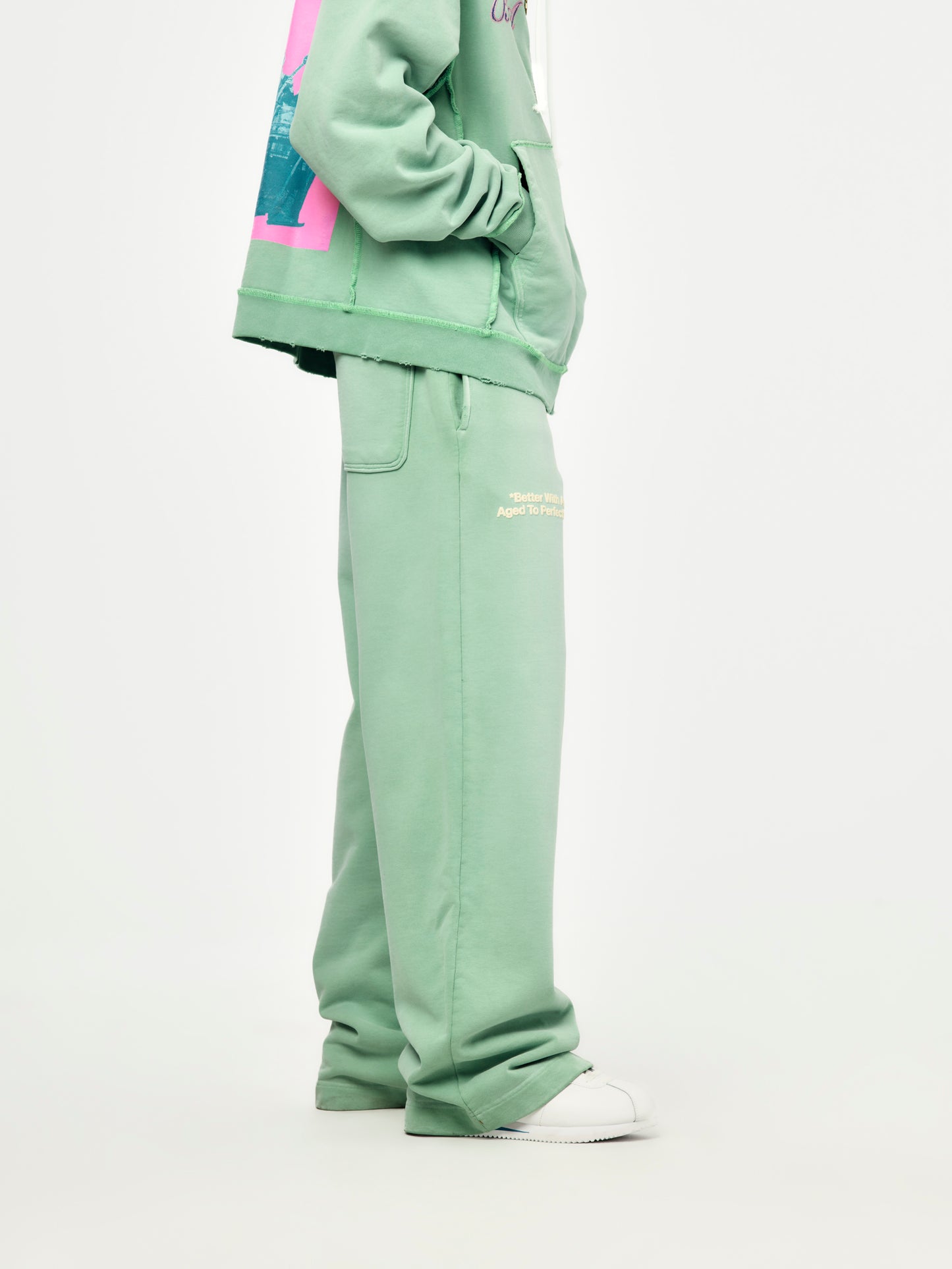 Moniker Sweatpant (Sage)