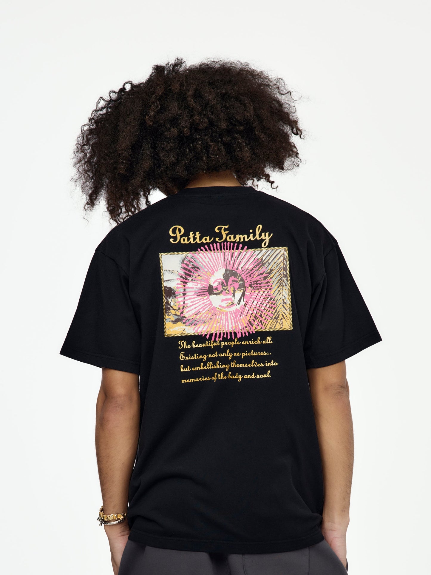 Postcard T-Shirt (Black)