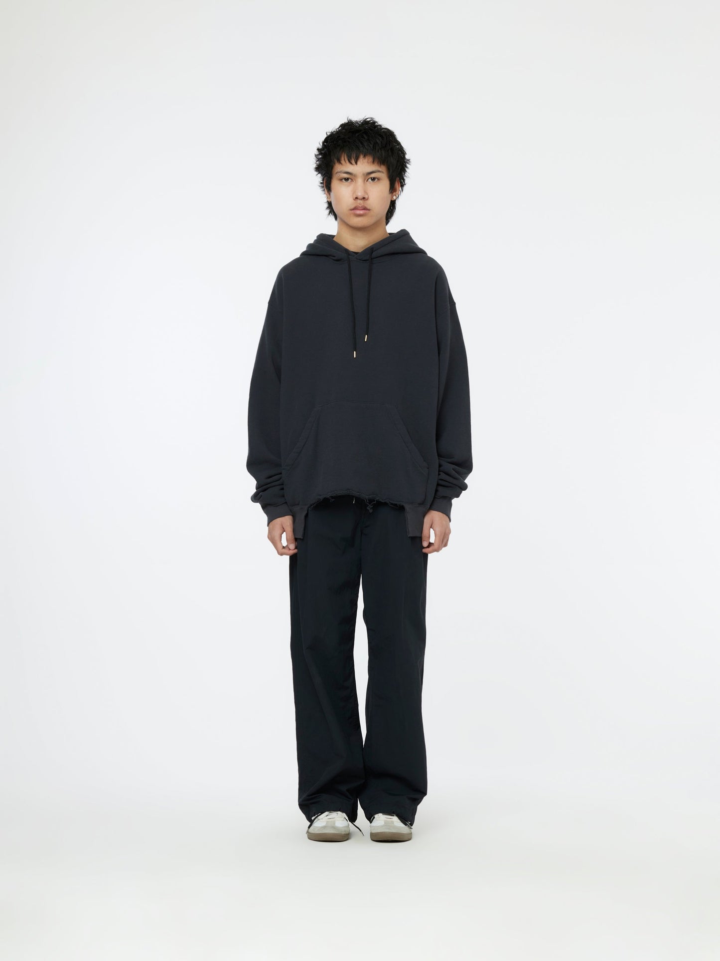 Kangaroo Pocket Hoodie (Black)