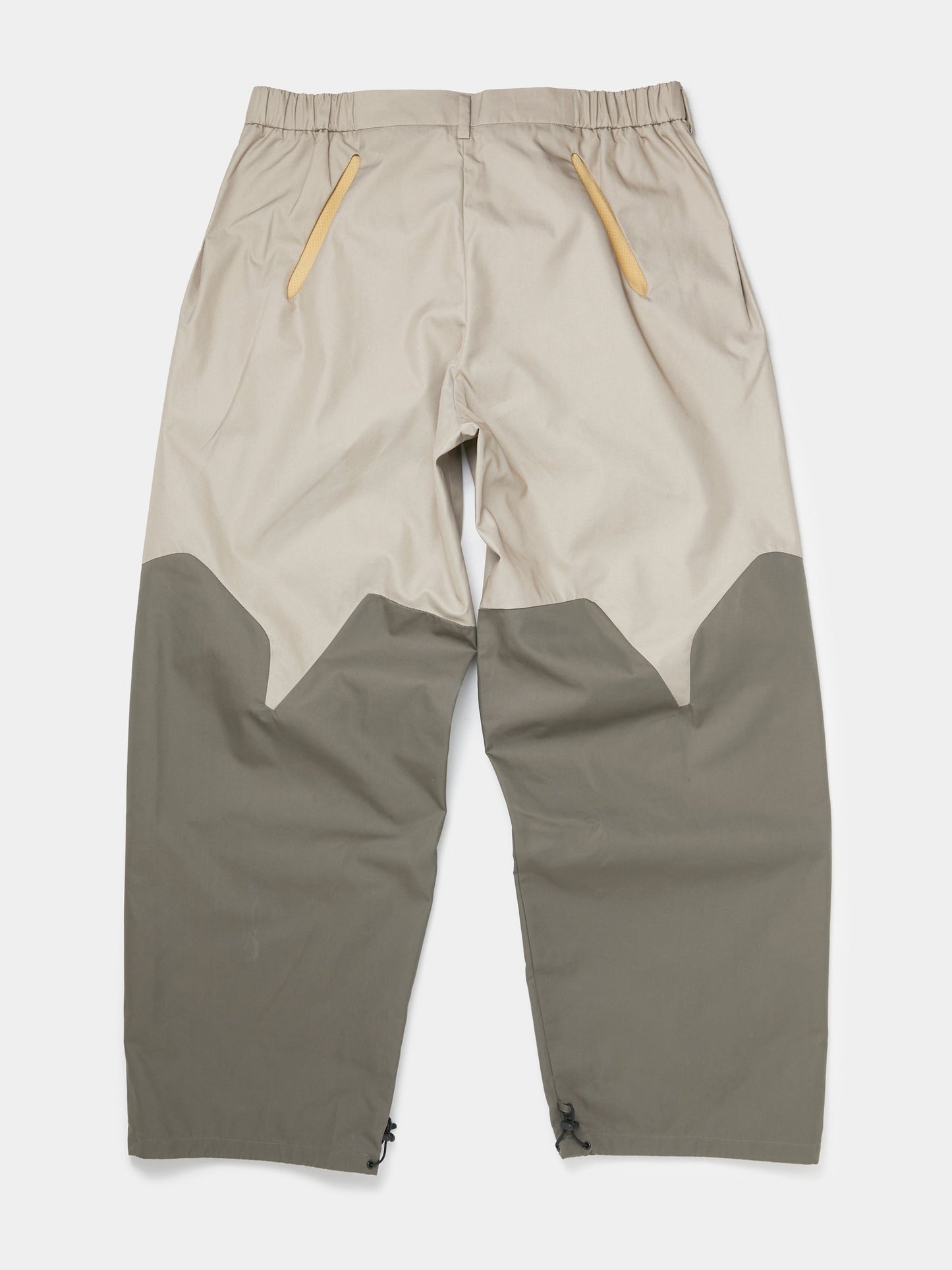 APERTURE TRACKPANT (Taupe / Beige)