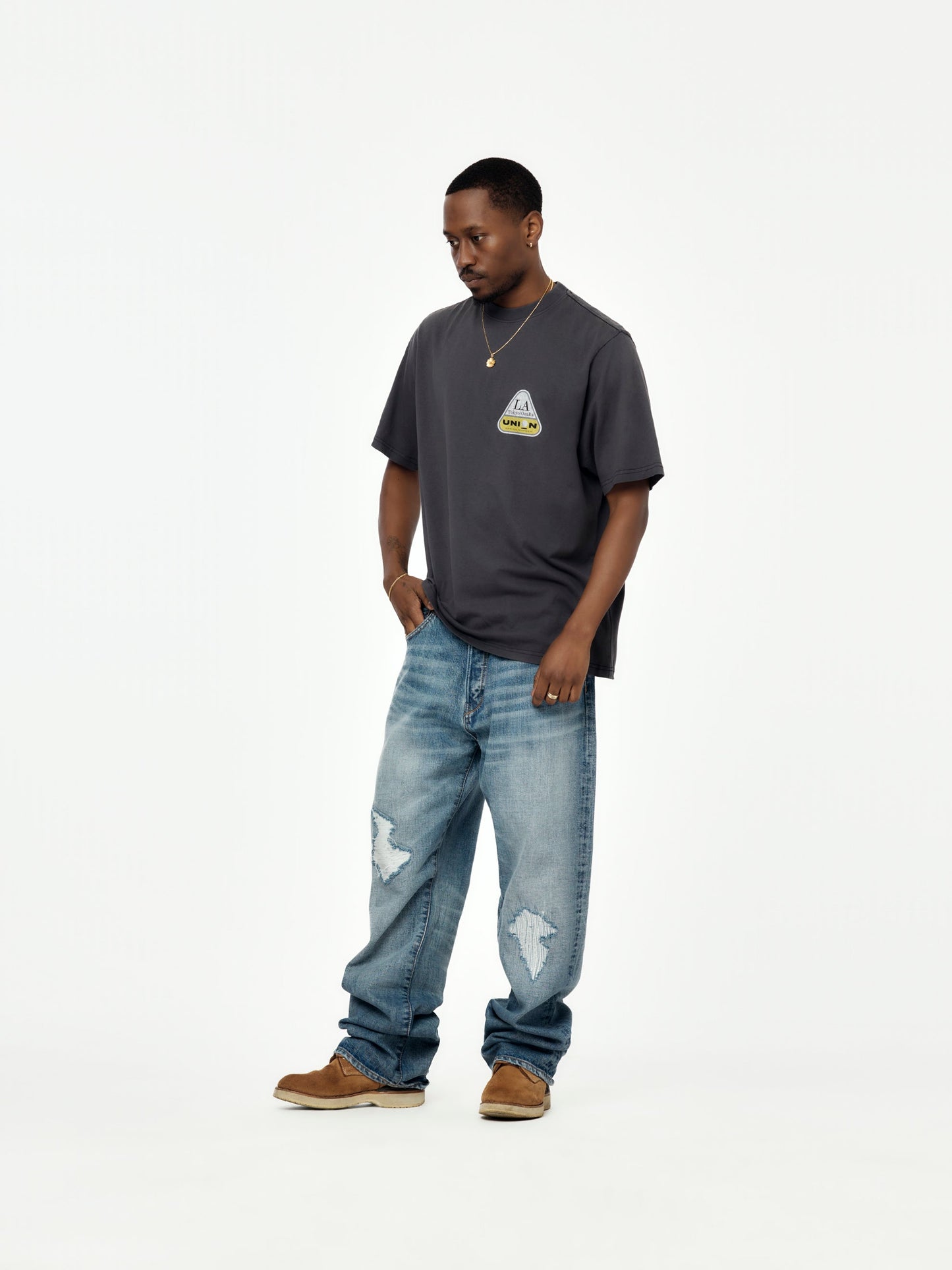 Location Tee (Vintage Black)