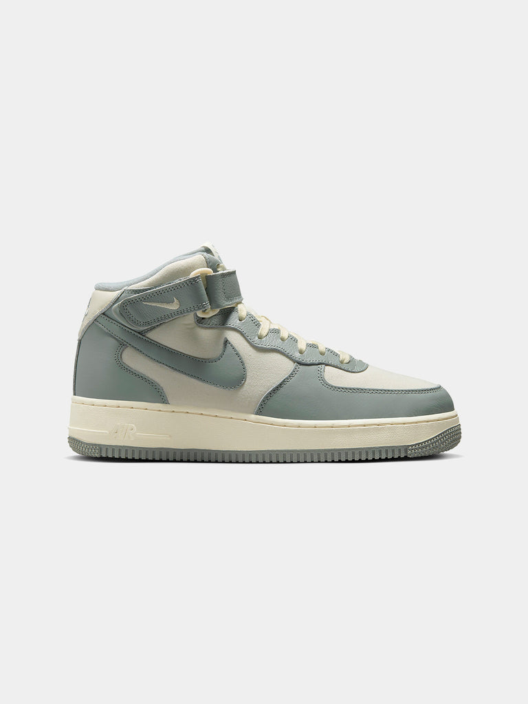 Nike Men's Air Force 1 Low '07 LX 'Mica Green