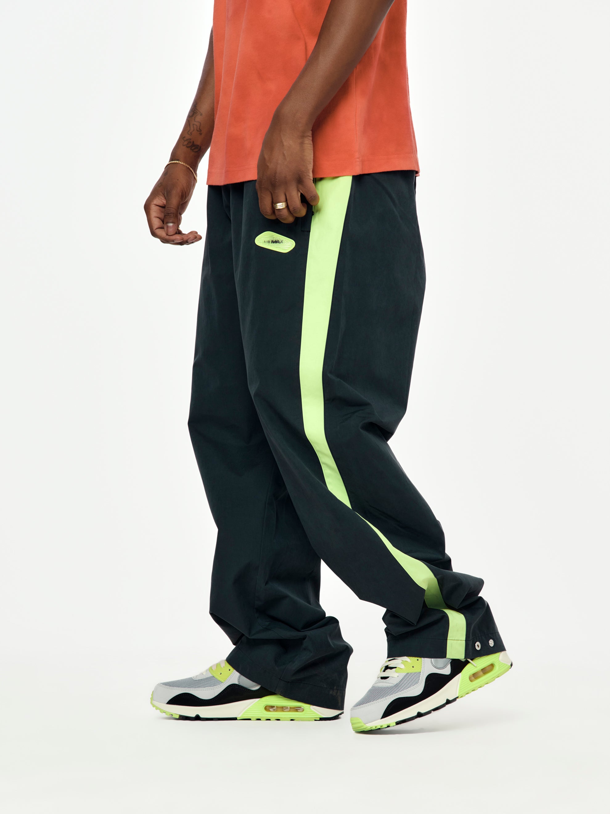 【新品未使用】Nike Patta Men's Track Pants Nike Nike x Patta Track Pants (Black/Cyber) - UNION LOS ANGELES