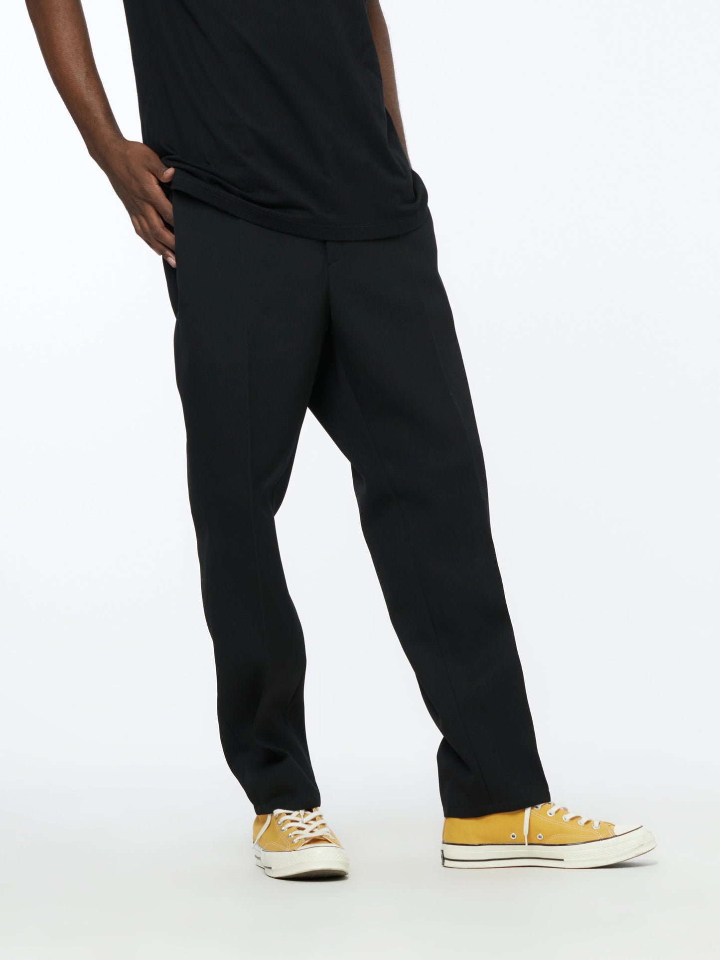 Relaxed Fit Trousers (Black)