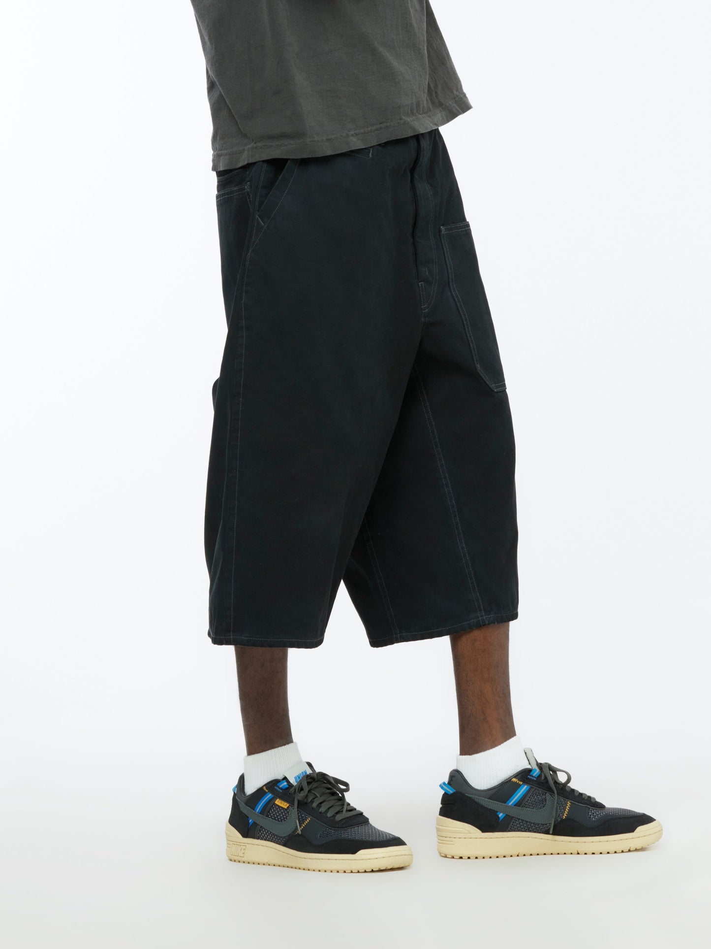 Canvas Short Pants (Black)